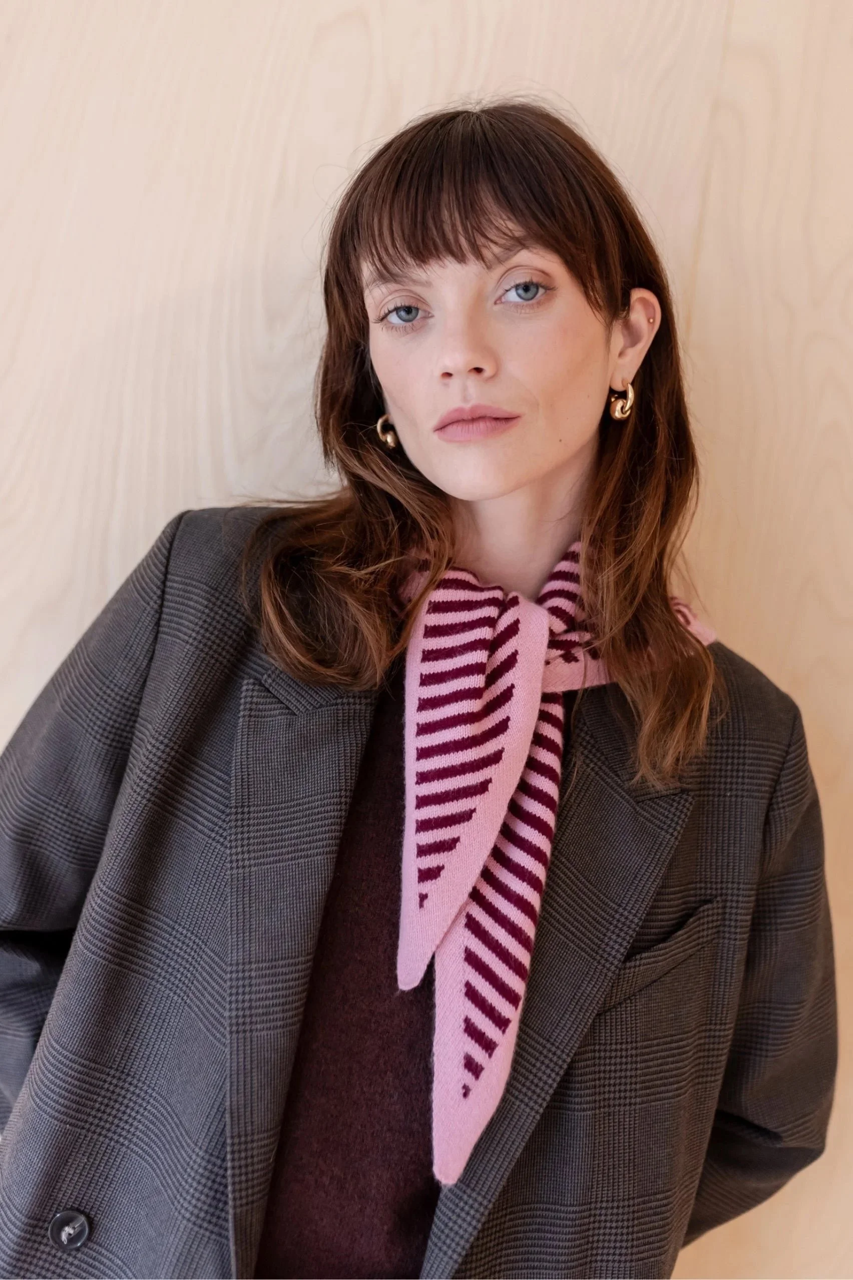 TRIANGLE SCARF- PINK STRIPE