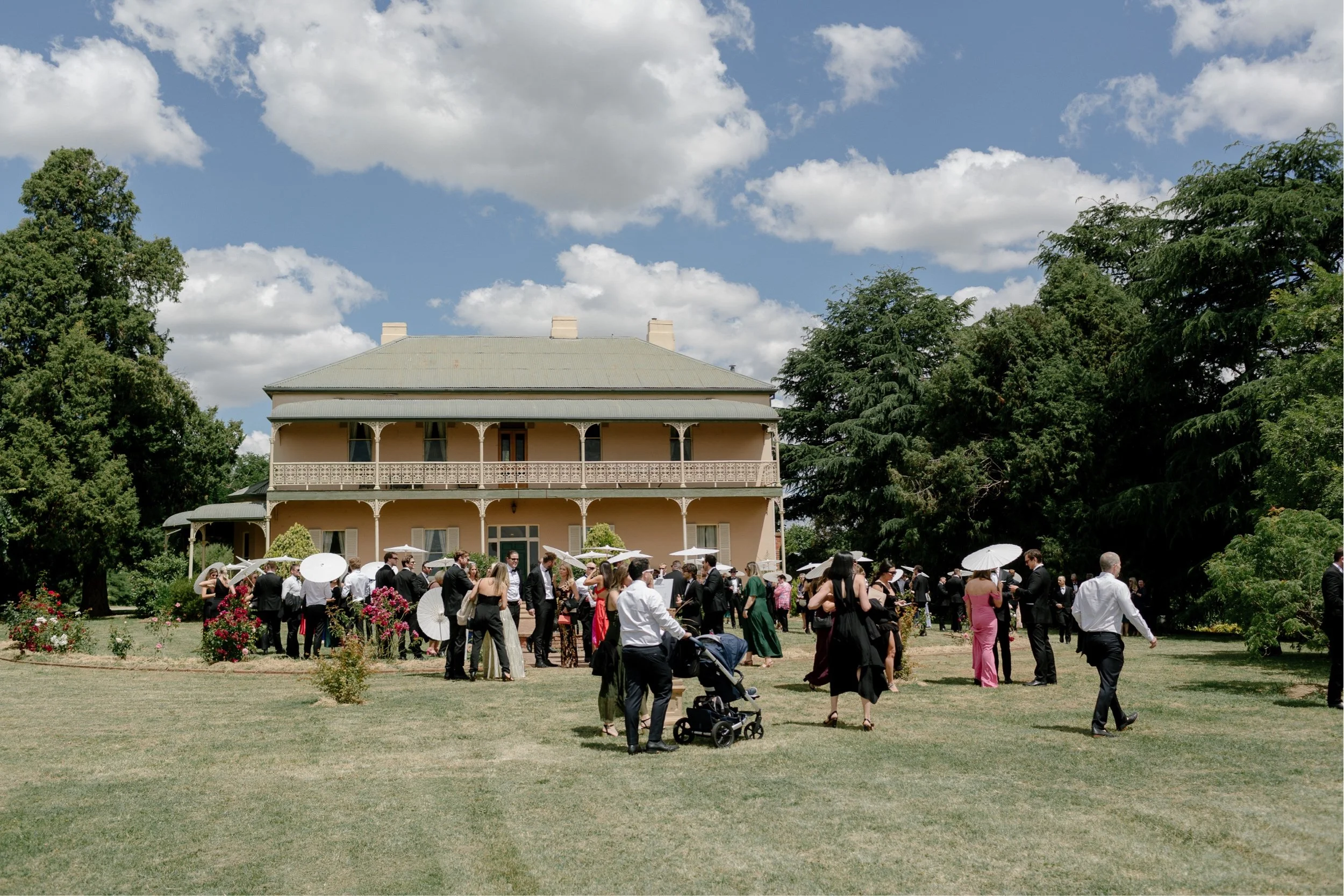 KATE & ANGUS PRIVATE PROPERTY BATHURST — CALLAN ROBISON