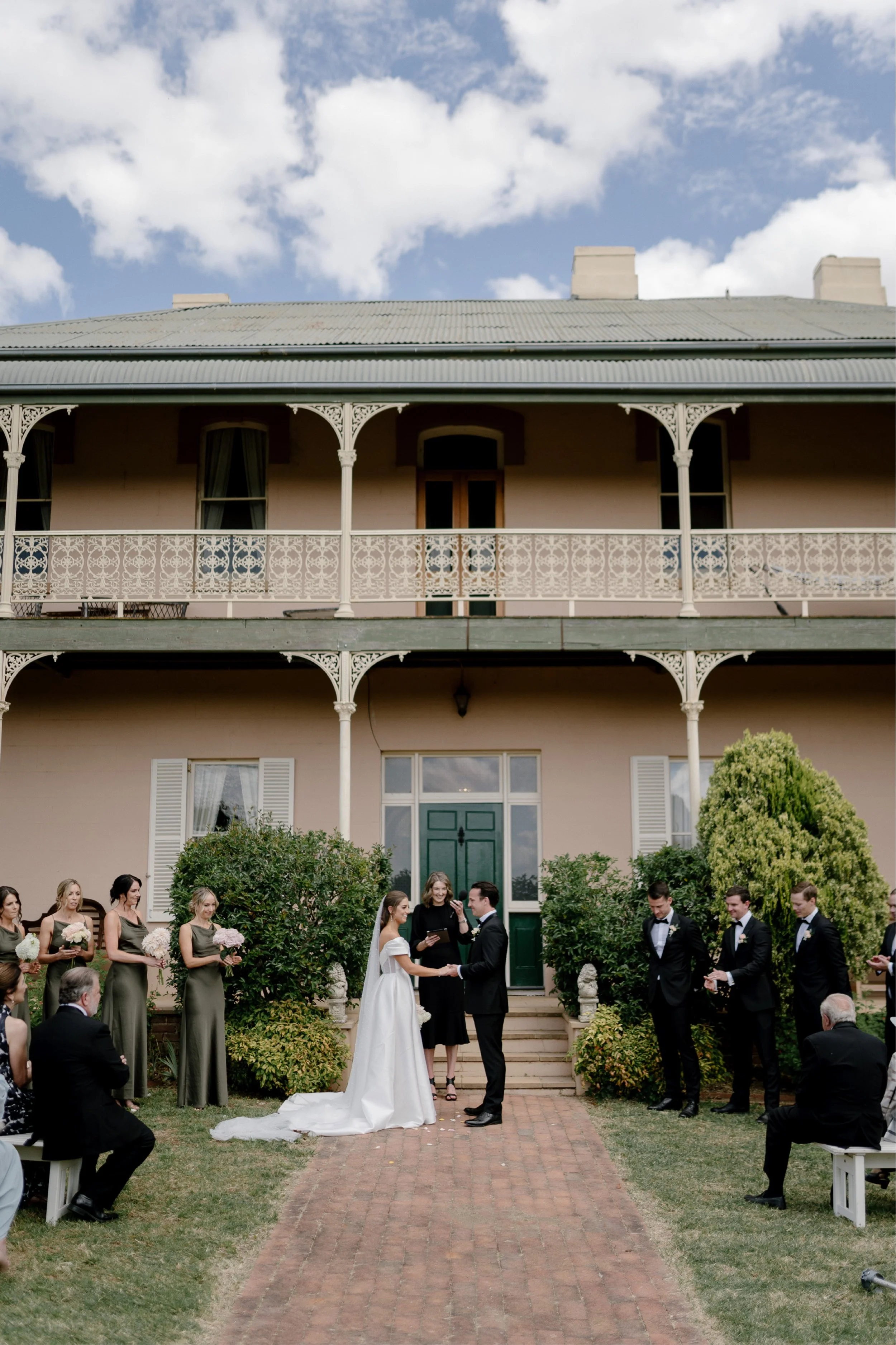 KATE & ANGUS PRIVATE PROPERTY BATHURST — CALLAN ROBISON