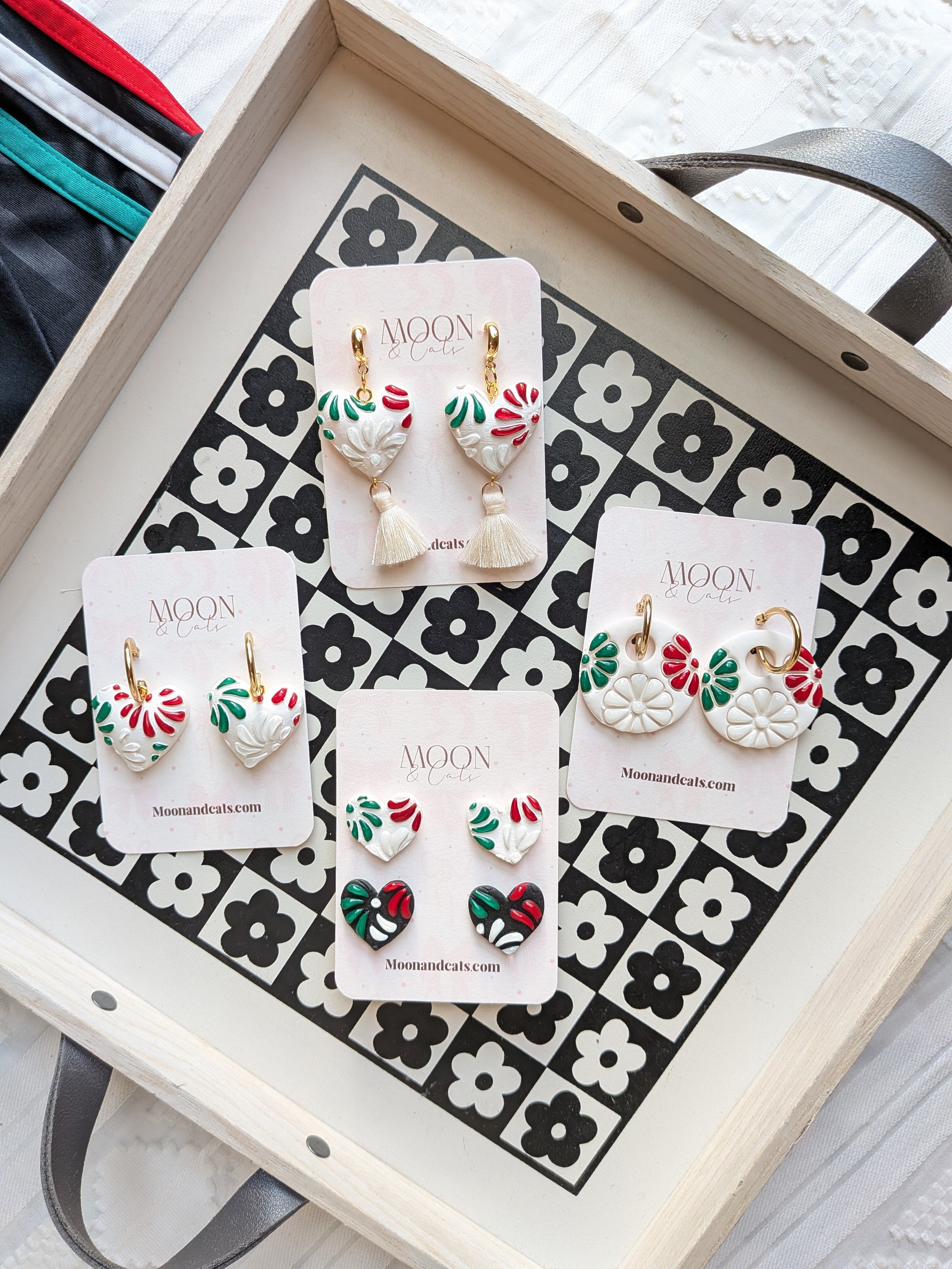 El tri talaveras in white
