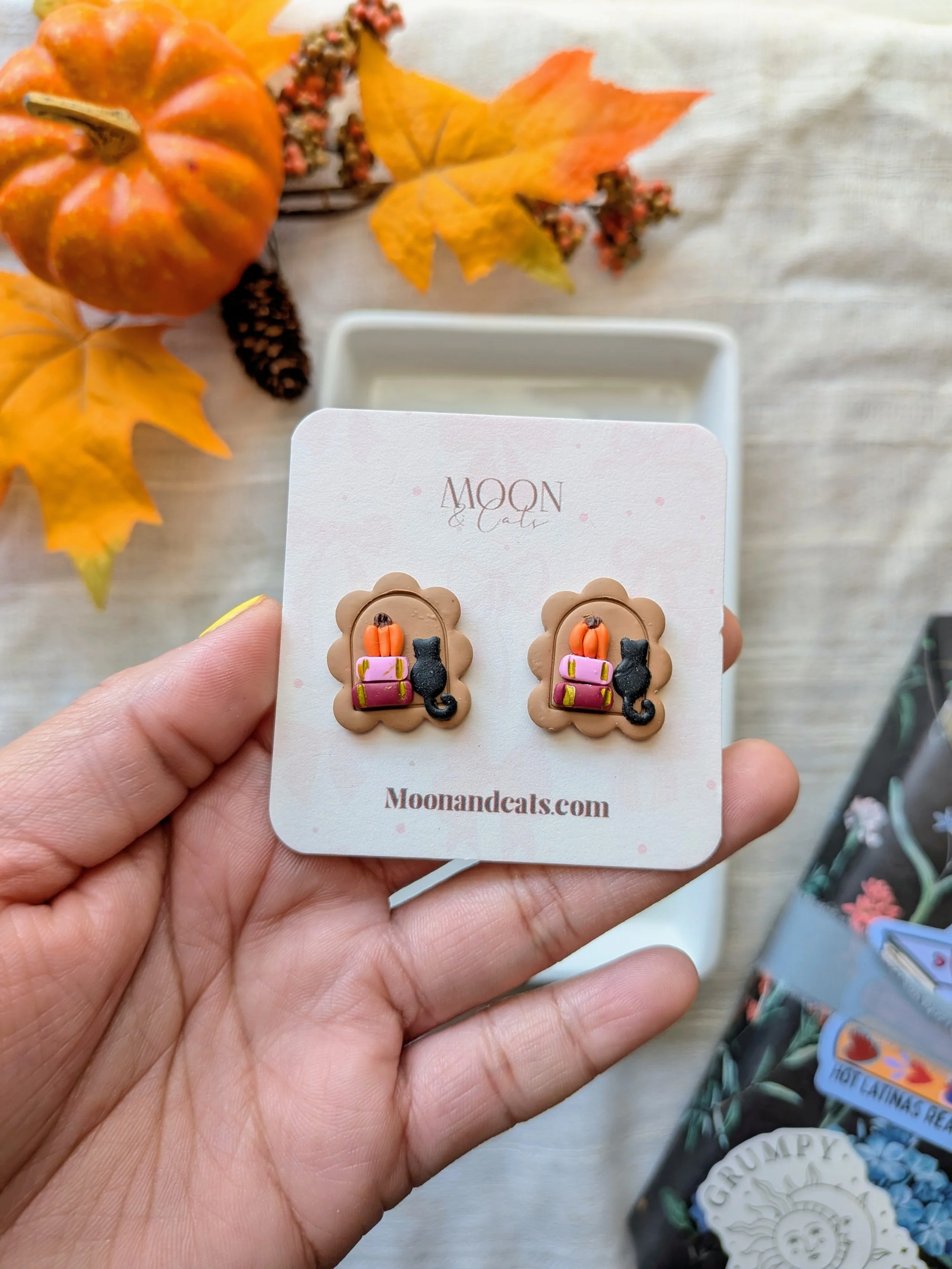 Fall bookshelf studs