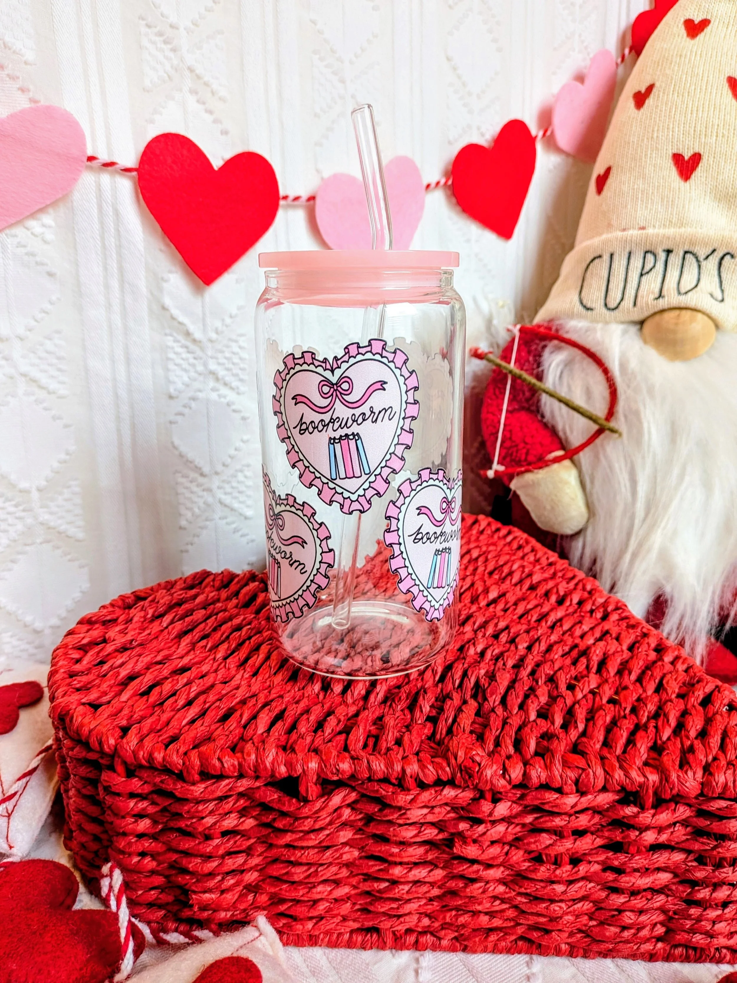 Bookworm hearts 16oz glass jar