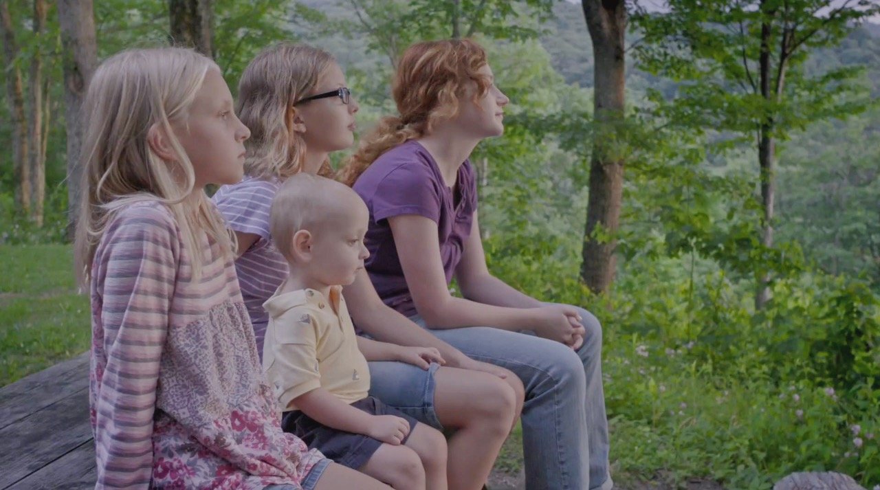 34_Girls Looking Out.jpg