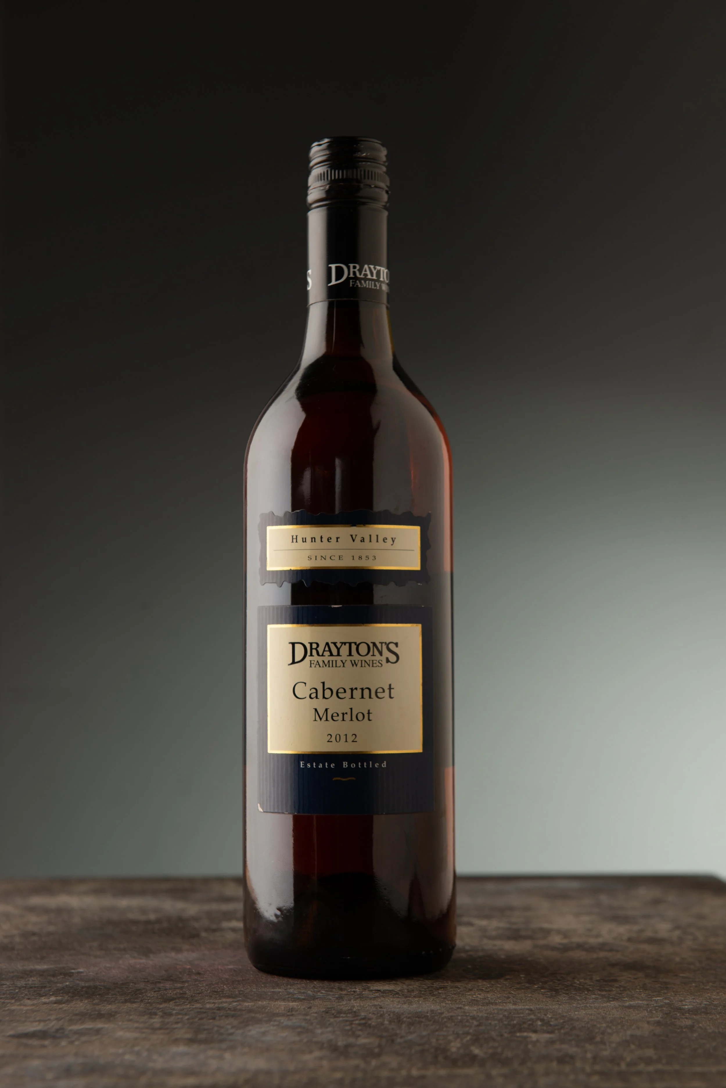 Olga Dekell-40-Wine Bottle Gradient.jpg