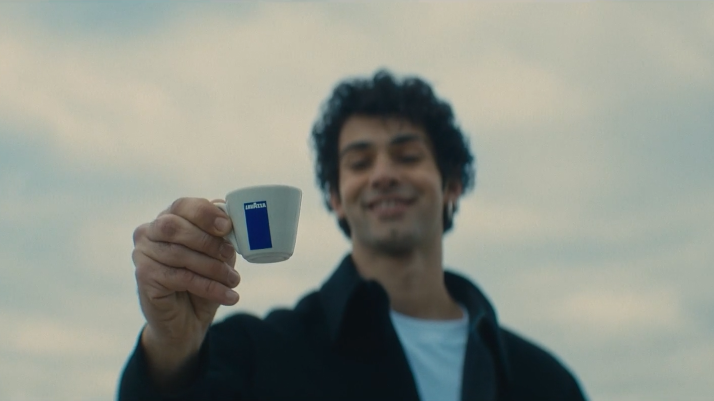Lavazza - Mare Fuori