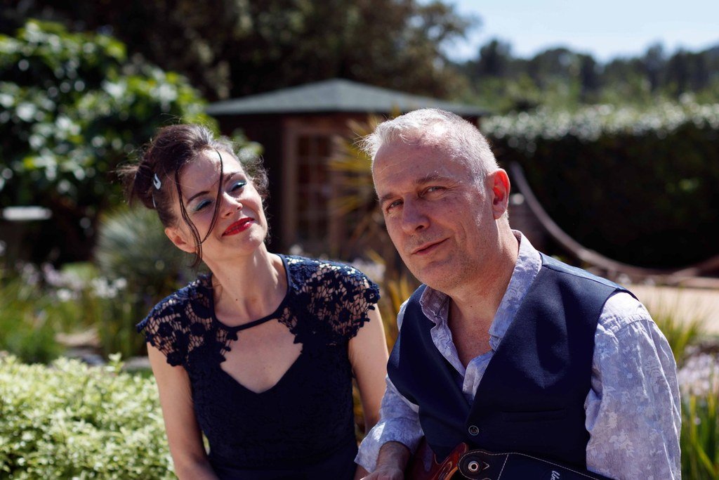 Duo musical dans le Lubéron