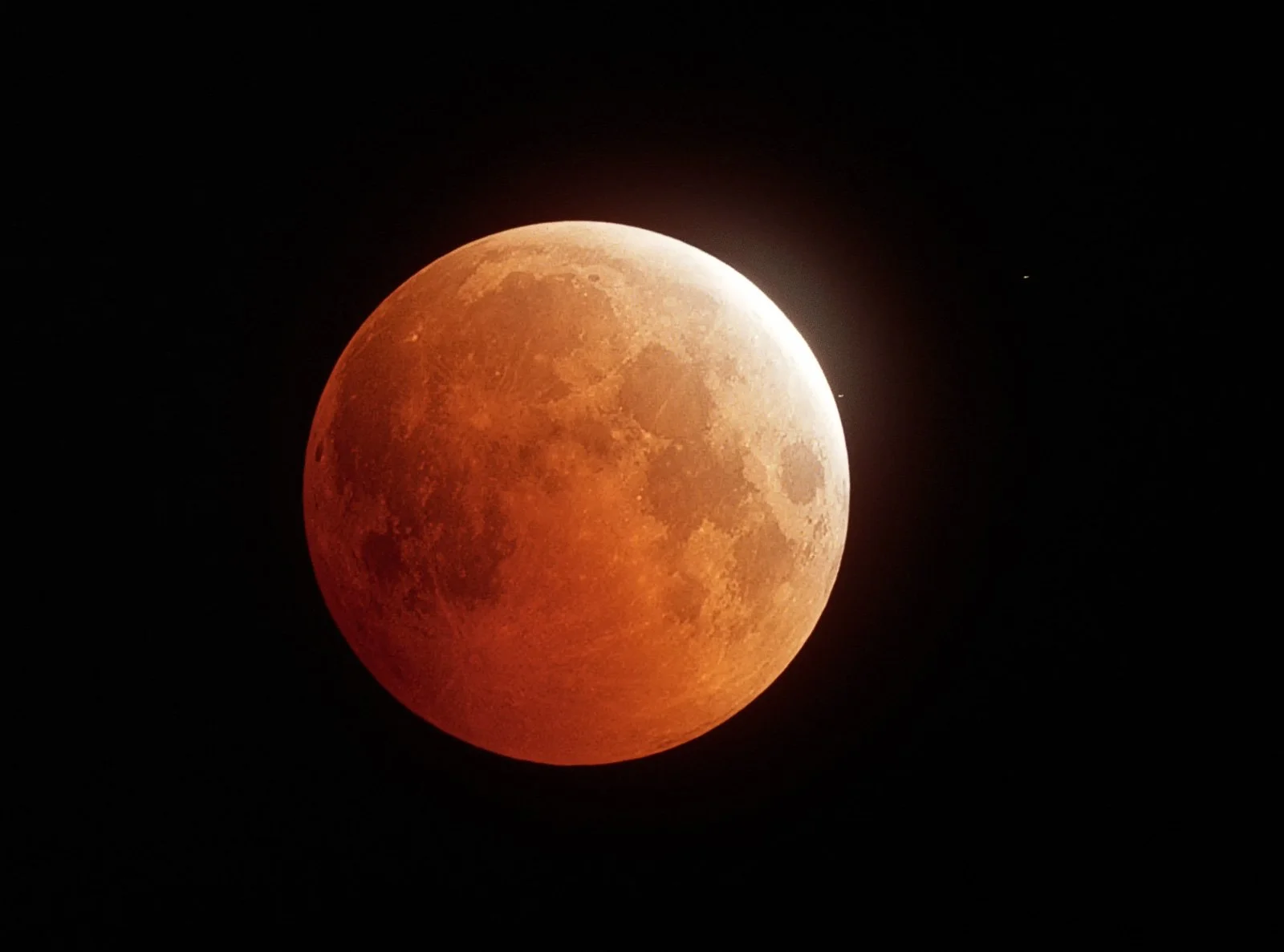 Lunar Eclipse 2005.JPG