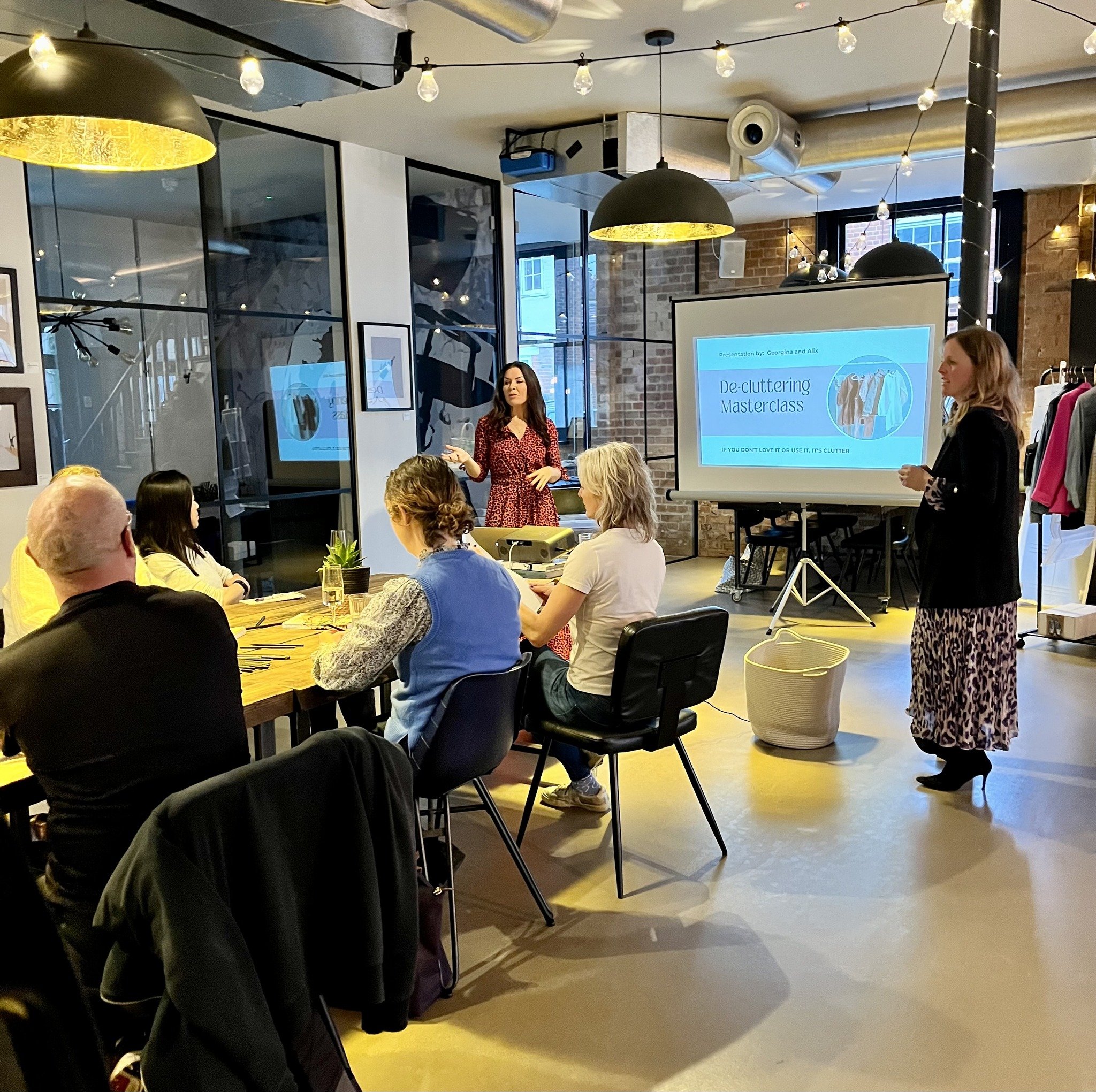 Last Thursday we hosted our first ever Decluttering Workshop curated by Alix founder of @found_to_fabulous_ and ITV's celebrity stylist @burnett_georgina 

The evening was packed with useful tips and advice for achieving a more organised home.  Guest