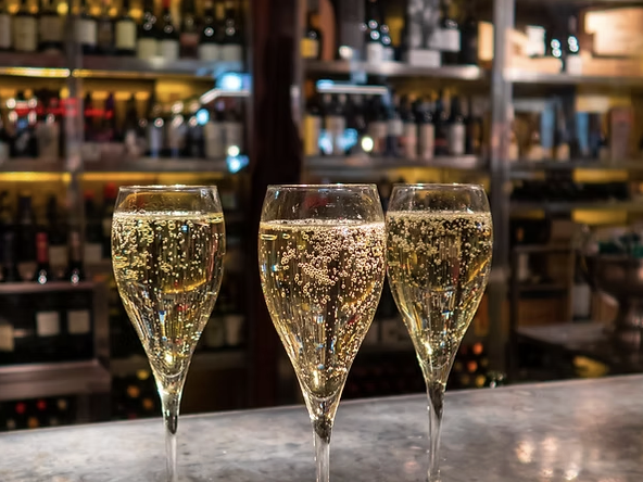Exploring Sparkling Wine & Champagne with Wine Savvy