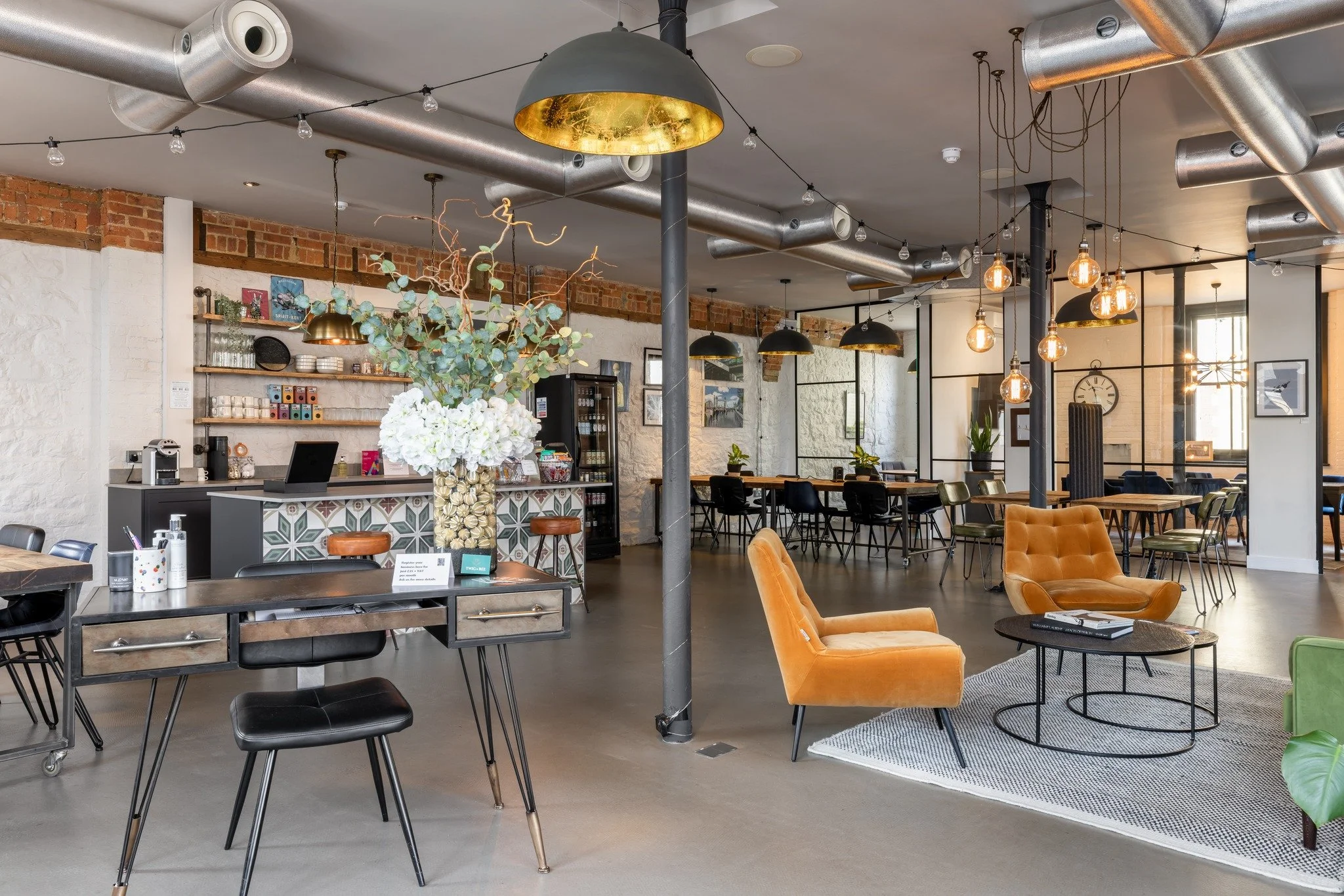 Kick-start the new year the smart way.

Looking for a professional, calm workspace without committing to a permanent desk?  Our Hot Desk Memberships are designed to offer flexibility and value and include:

✔️ Reliable, high-speed WiFi
✔️ Complimenta