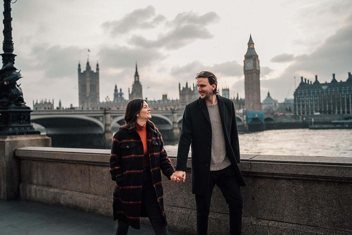 Another from Matthew + Krissy&rsquo;s couple shoot in London.
.
.
.
.
.
#londoncoupleshoot #londoncouplephotographer #londonweddingphotographer #londonengagementphotographer #londonportraitphotographer