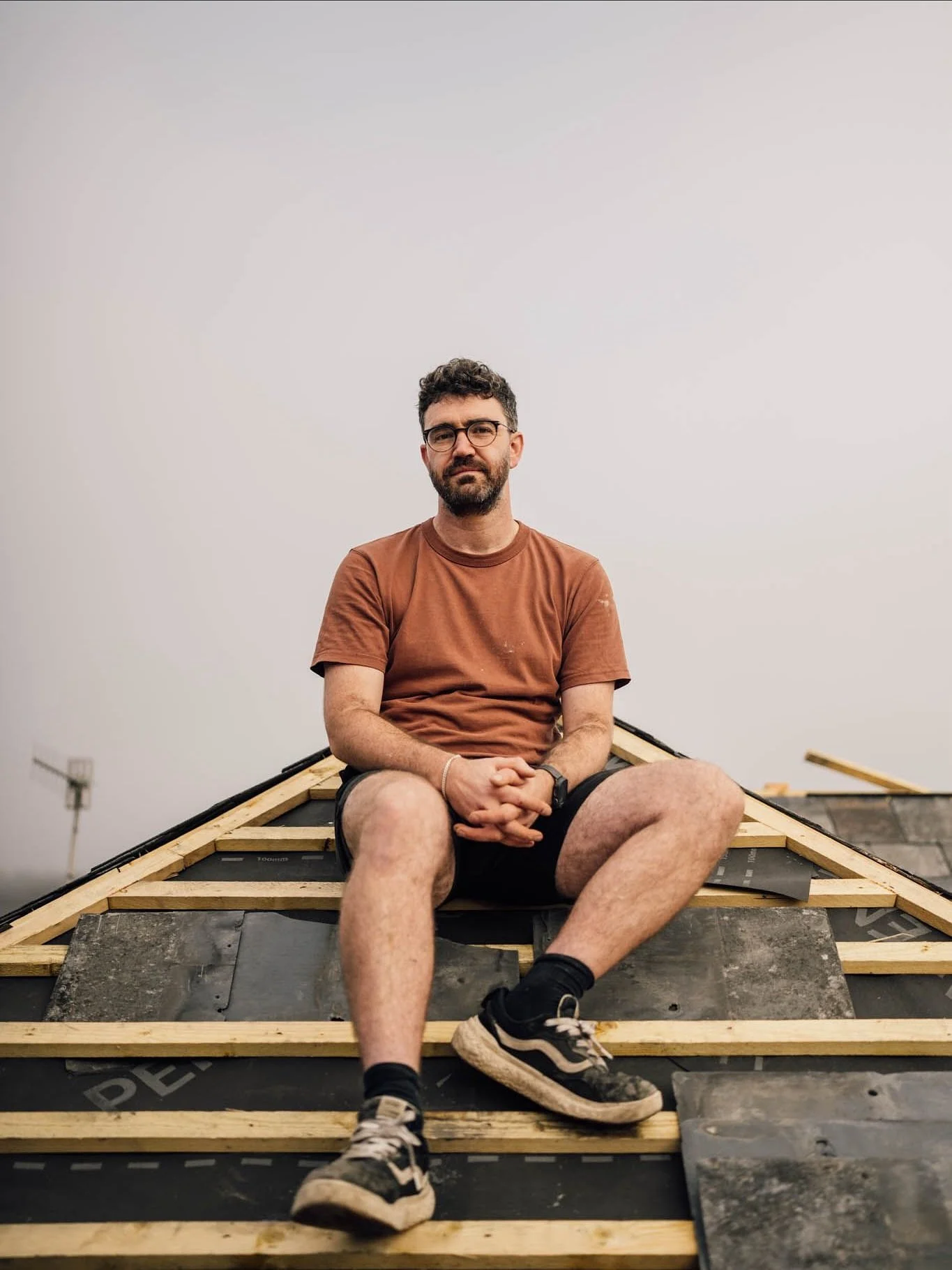 A bit of a reintroduction! The observant of you may have noticed from my very occasional Instagram stories, that over the summer we moved house to the renovation to end all renovations. A hoarders house, neglected for at least the last 30 years. 

Th