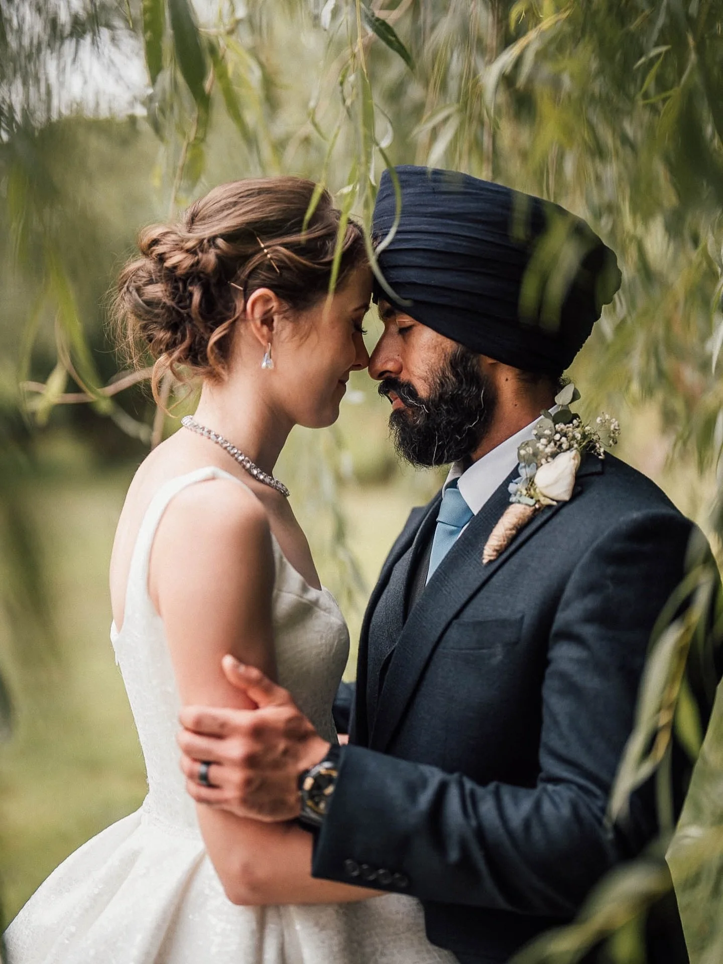 Marianne + Pav on their beautiful wedding day at @theoldmillaldermaston.
.
.
.
.
.
#berkshiresweddingphotographer #theoldmillaldermaston #berkshireweddings #readingweddingphotographer #londonweddingphotographer