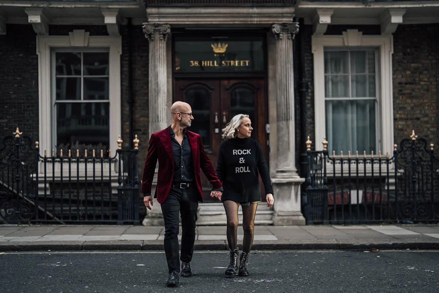 Thomas + Michelle on their lovely couple shoot in Mayfair.
.
.
.
.
.
#londoncoupleshoot #londonengagementphotographer #londonweddingphotographer #mayfairphotographer #londonmayfair