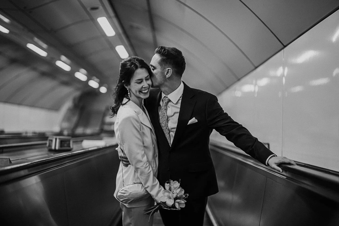 Kim + Tom, shortly after their ceremony at @sayidoislington.
.
.
.
.
.
#islingtontownhall #islingtontownhallwedding #londonmicrowedding #londonweddingphotographer #londoncouplephotographer