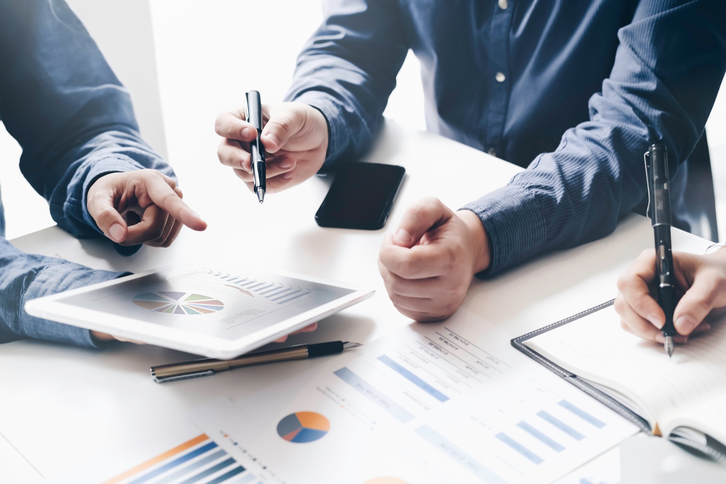 https://images.squarespace-cdn.com/content/v1/6183ecb0f159c928811af54a/1658781869609-OA6OFFSTSI3EEI68YYJO/Financial%2BPlanning%2Bfor%2BAthletes.jpg