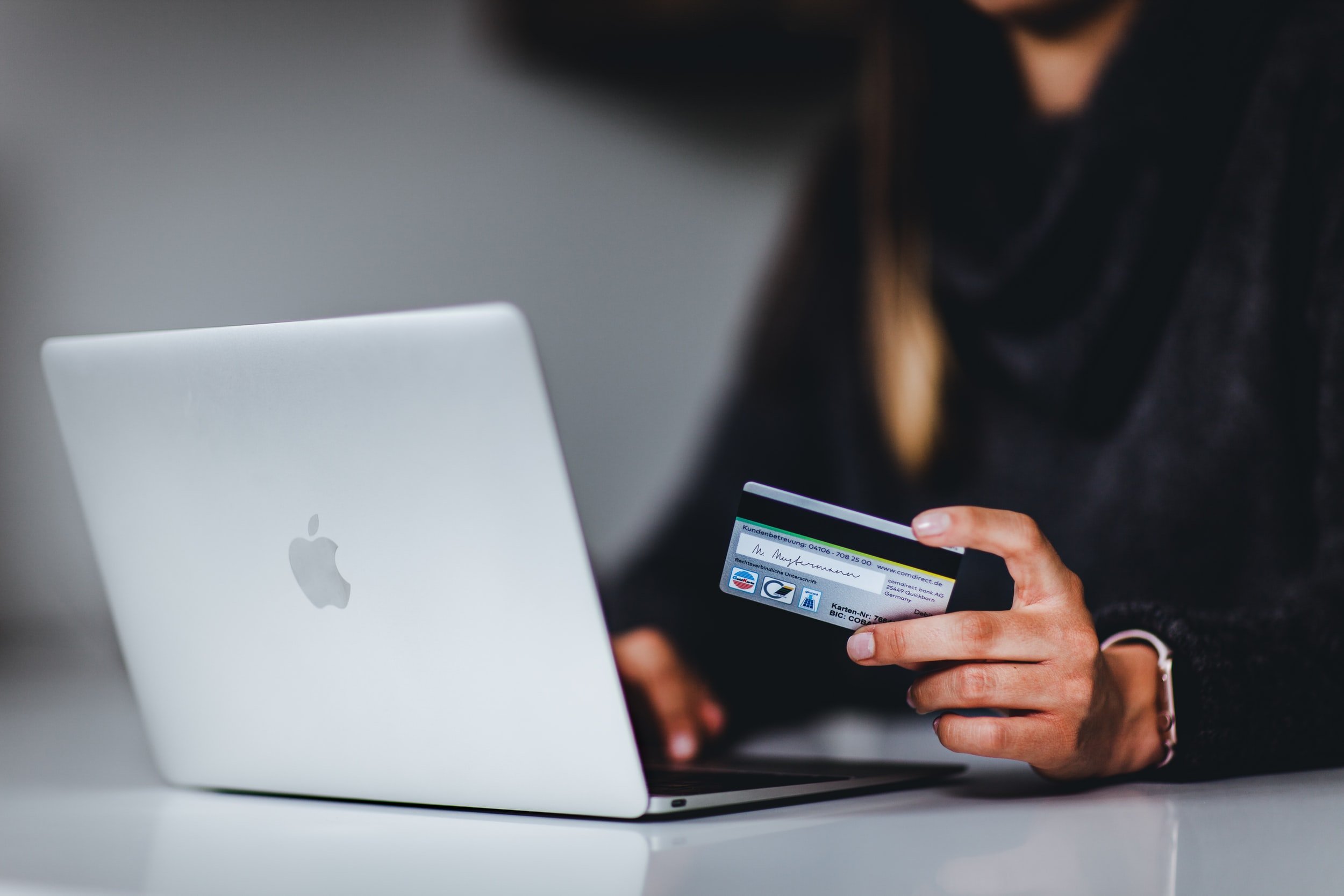 Eliminate Gift Card Scam-dals