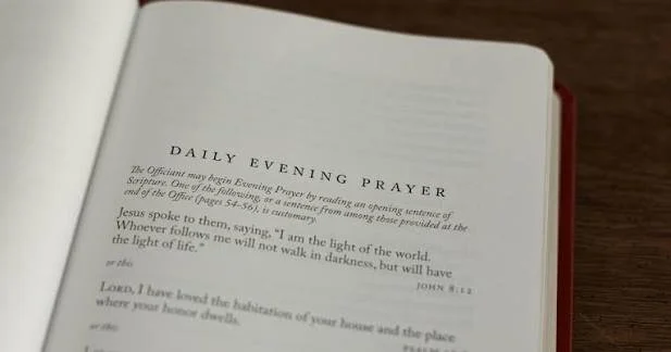 🌙 **Thursday Evening Prayer | September 24**

&ldquo;Whoever welcomes one such child in my name welcomes me.&rdquo; &mdash; Matthew 18:5

God's kingdom is marked by humility, love, and care for the little ones. Let us become people who welcome other