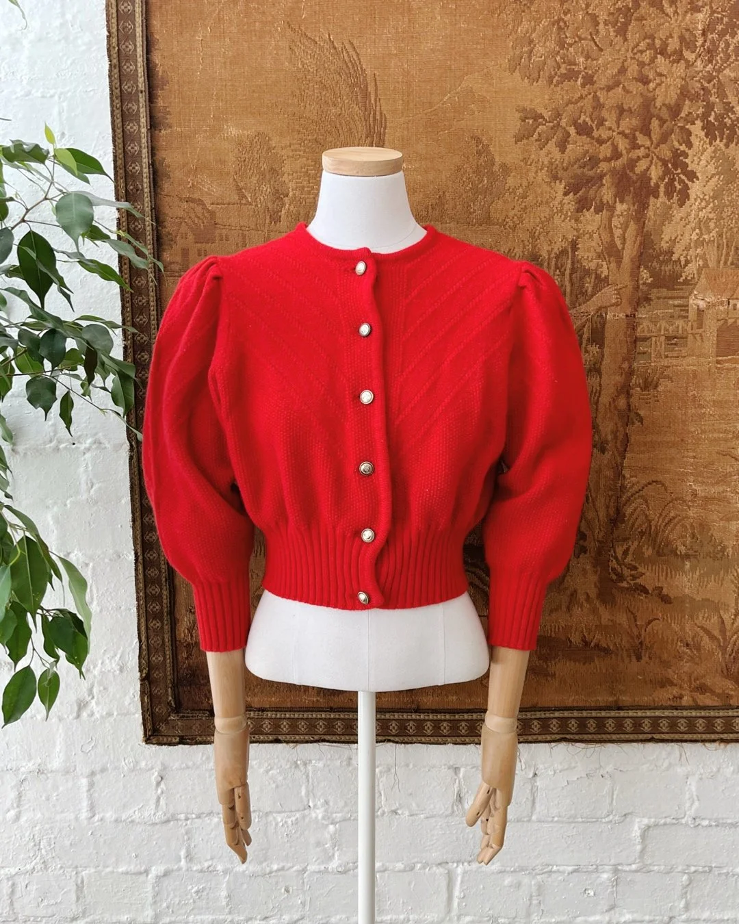 1980s Austrian Red Wool Cropped Cardigan 10 — cordial vintage