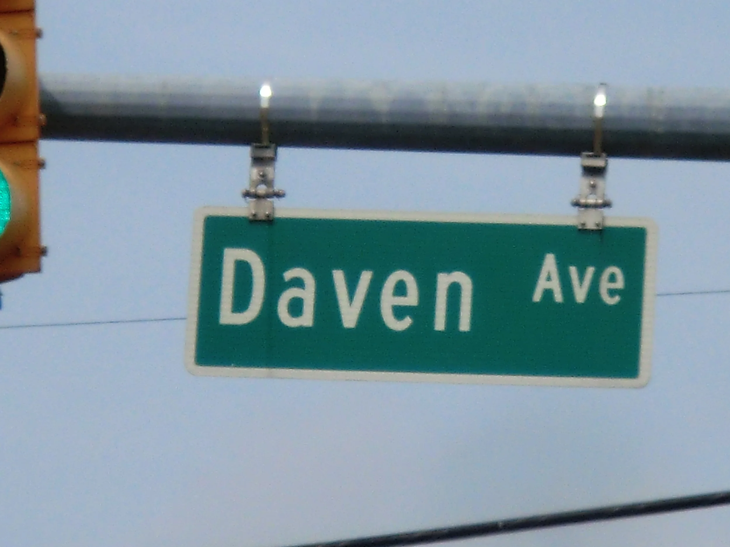 Daven Ave1.jpg