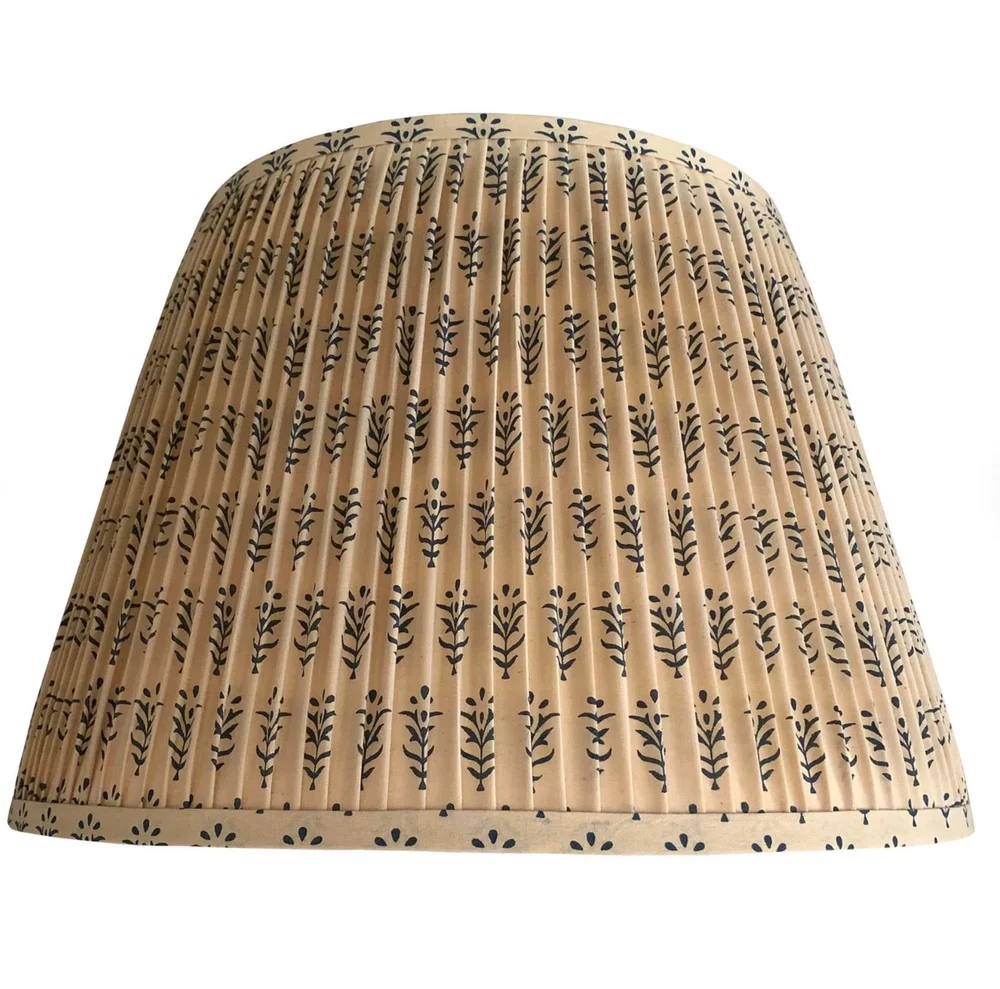 LAMP SHADE
