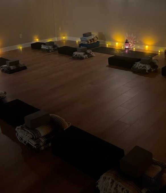 Reiki &amp; Restorative Yoga