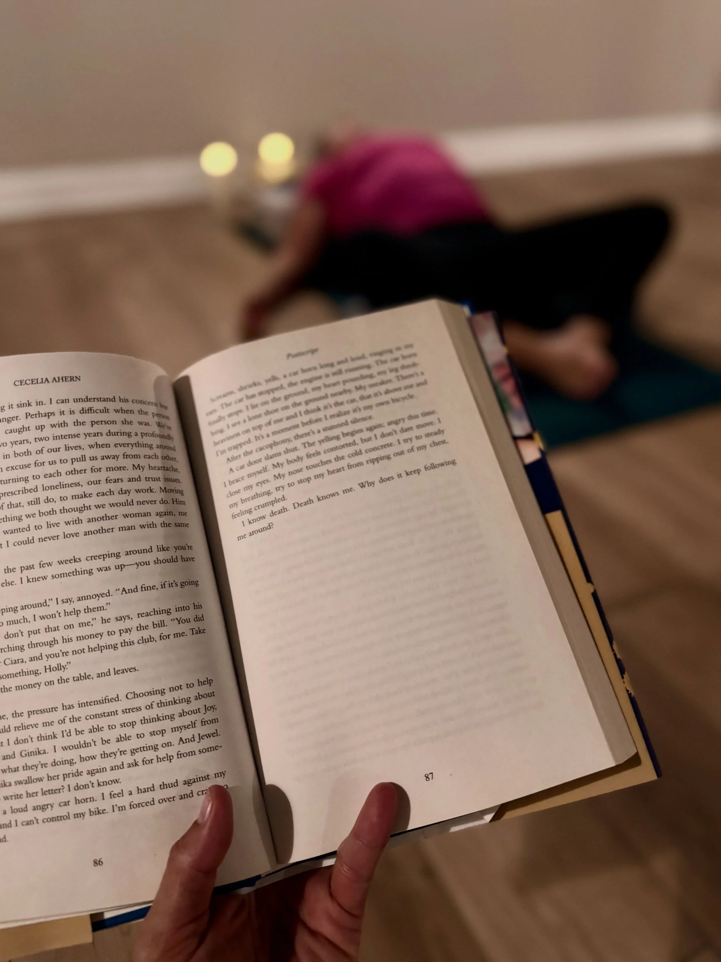 𝗦𝗧𝗢𝗥𝗬𝗧𝗜𝗠𝗘 𝗬𝗜𝗡 📖🌙 

This Sunday! 6-7:15pm. $25.

If you thought yin yoga was relaxing before, you must try this. Join Darcel + Pam for a cozy, deeply restful evening where yin yoga meets the simple comfort of storytime.

Throughout this 