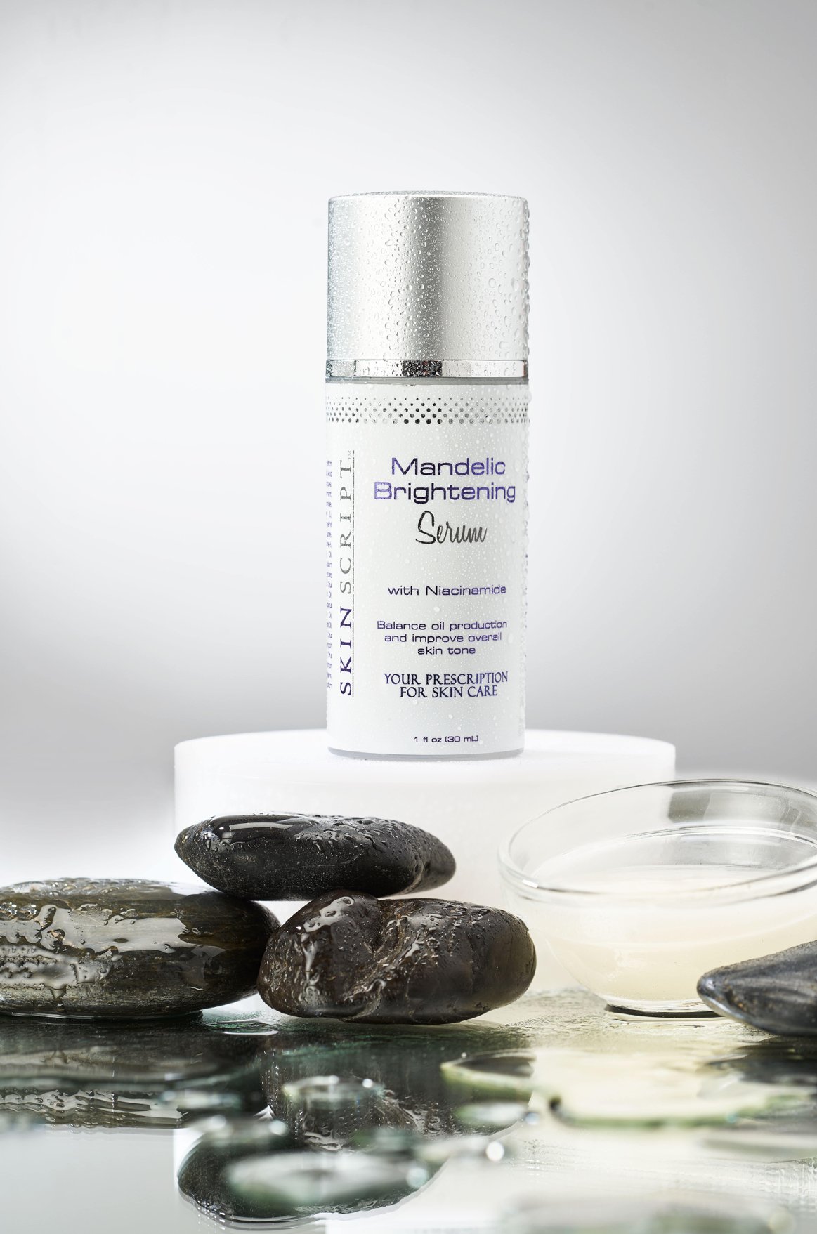Mandelic Brightening Serum