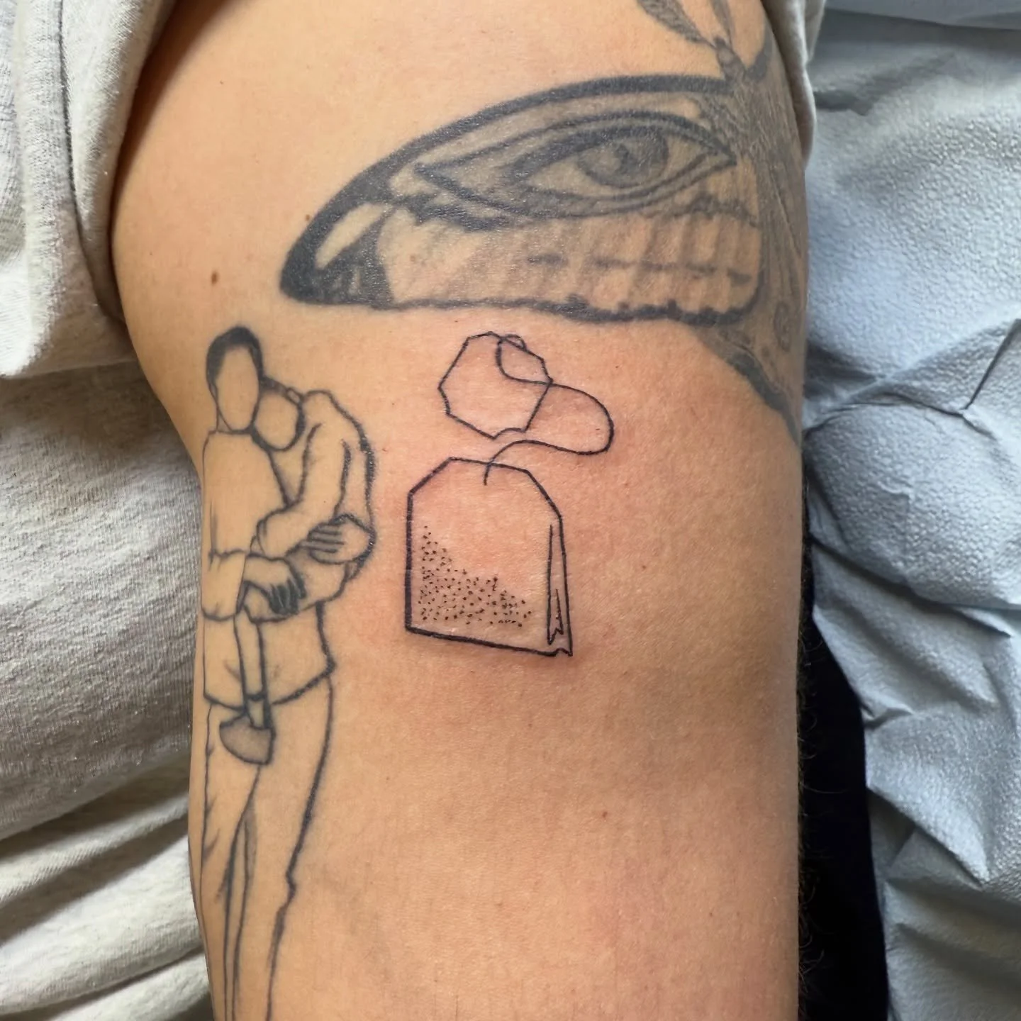 I had the best time this Friday the 13th and Valentines Day ❤️
DM to book a tattoo at 10% off until MARCH 21st!
Book at Medatattoos.com or DM me to get your tattoo! 🥰

#georgiatattooartist #lawrenceville #tattoo