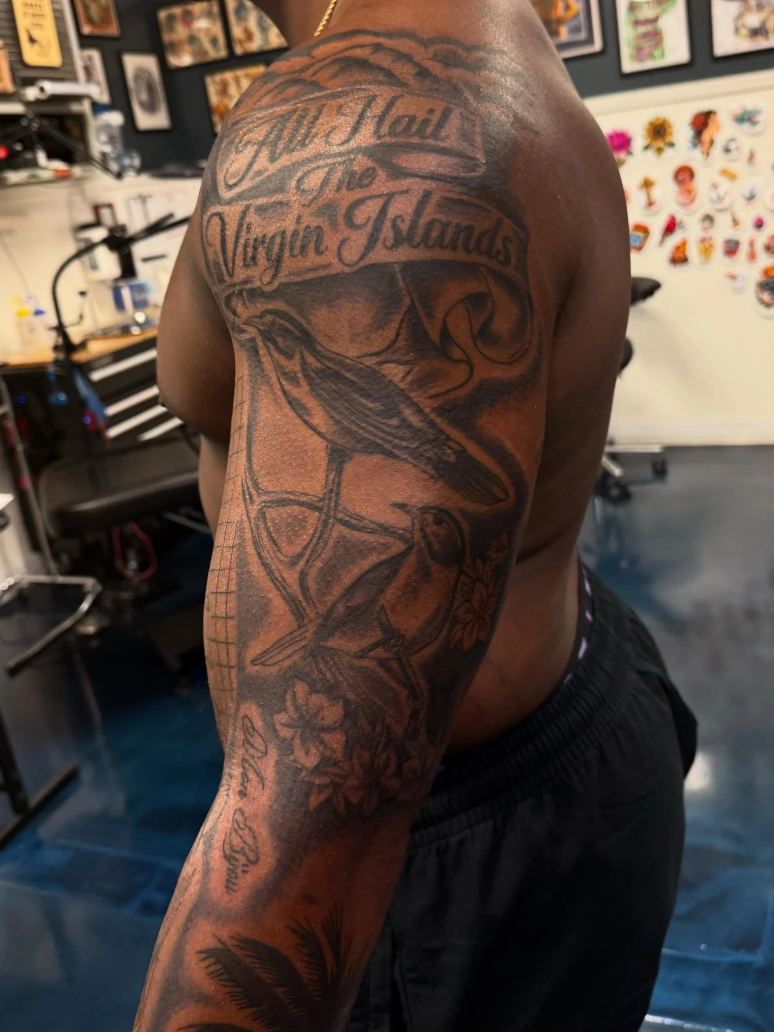 Throwback to a sick sleeve I got to do this year ✨
.
DM for all tattoo inquiries
.
.
.
.
#lawrencevilletattooartist #virginislandtattoo #blackandgraysleeve #blackandgraytattoos #tattoo
