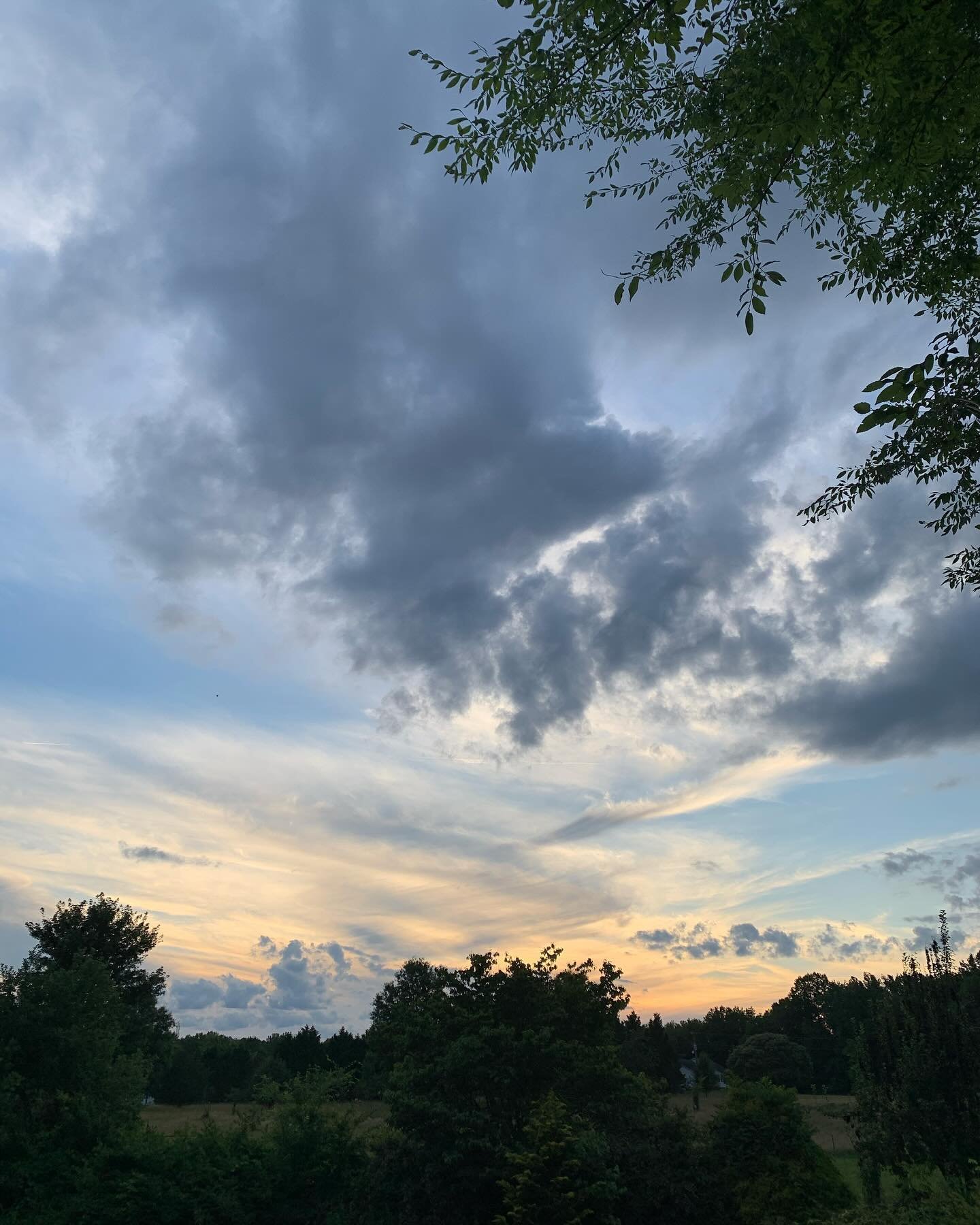 Spring skies.

#onthefarm #sky