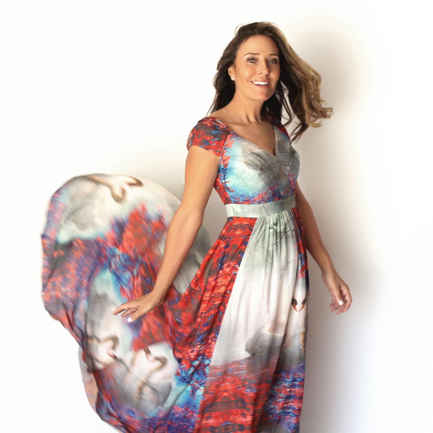 Flowing fabric brings a smile to my face.

Happy Weekend, and Happy International Women&rsquo;s Day!
Warmer days are just around the corner, yayyyy!

#handmadedress #summitnjphotographer #njphotographer