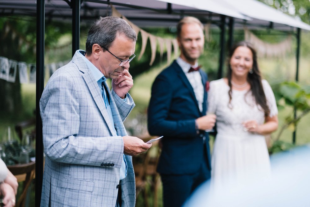 Standesamtliche-Hochzeit-mit-Feier-im-Garten-in-Weinheim-210827-54.jpg