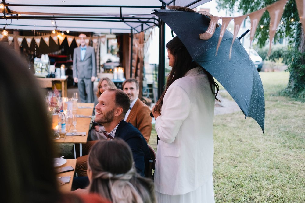 Standesamtliche-Hochzeit-mit-Feier-im-Garten-in-Weinheim-210827-65.jpg