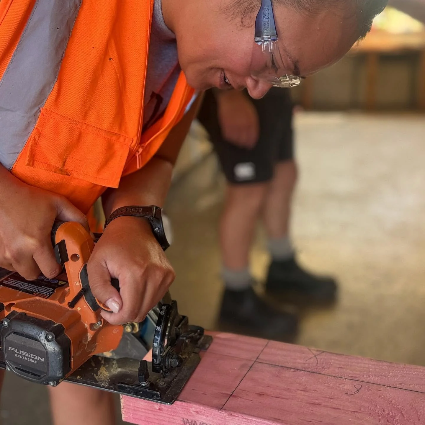 Wahine Cabin Build Fire Project