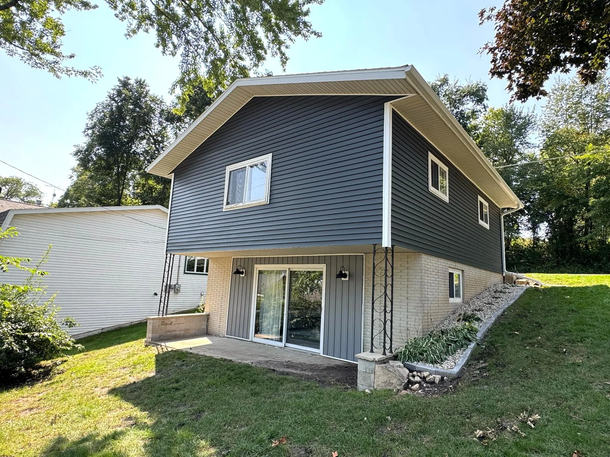N10522 Howard Drive Fox Lake, WI 53933