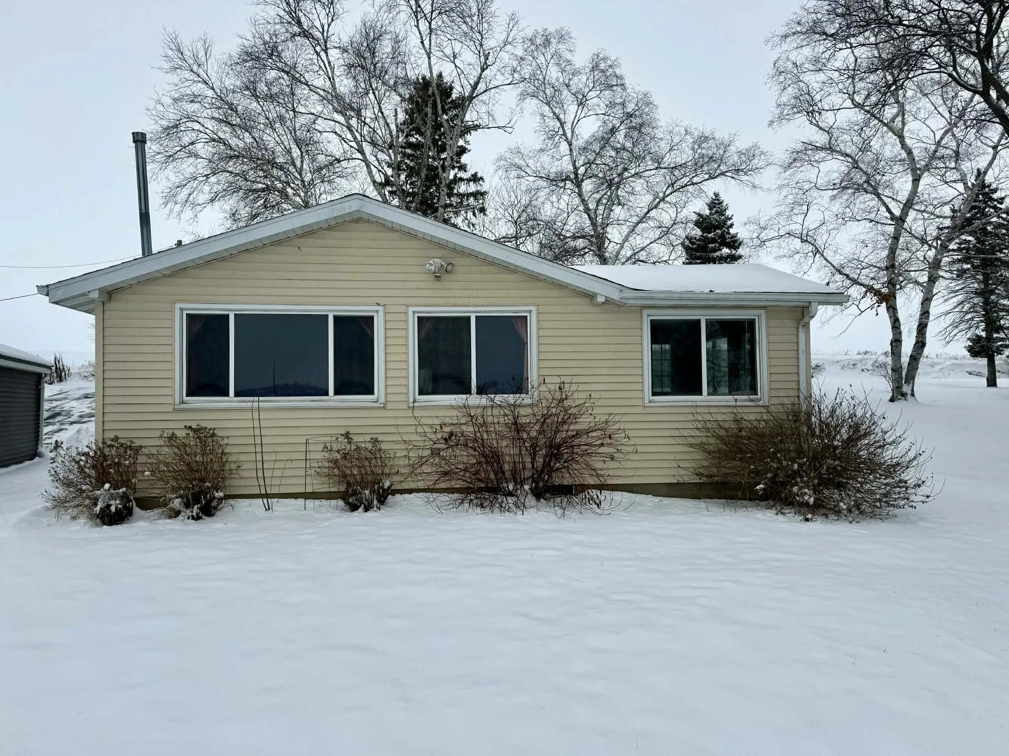 N9384 Idle Hour Drive Randolph, WI 53956
