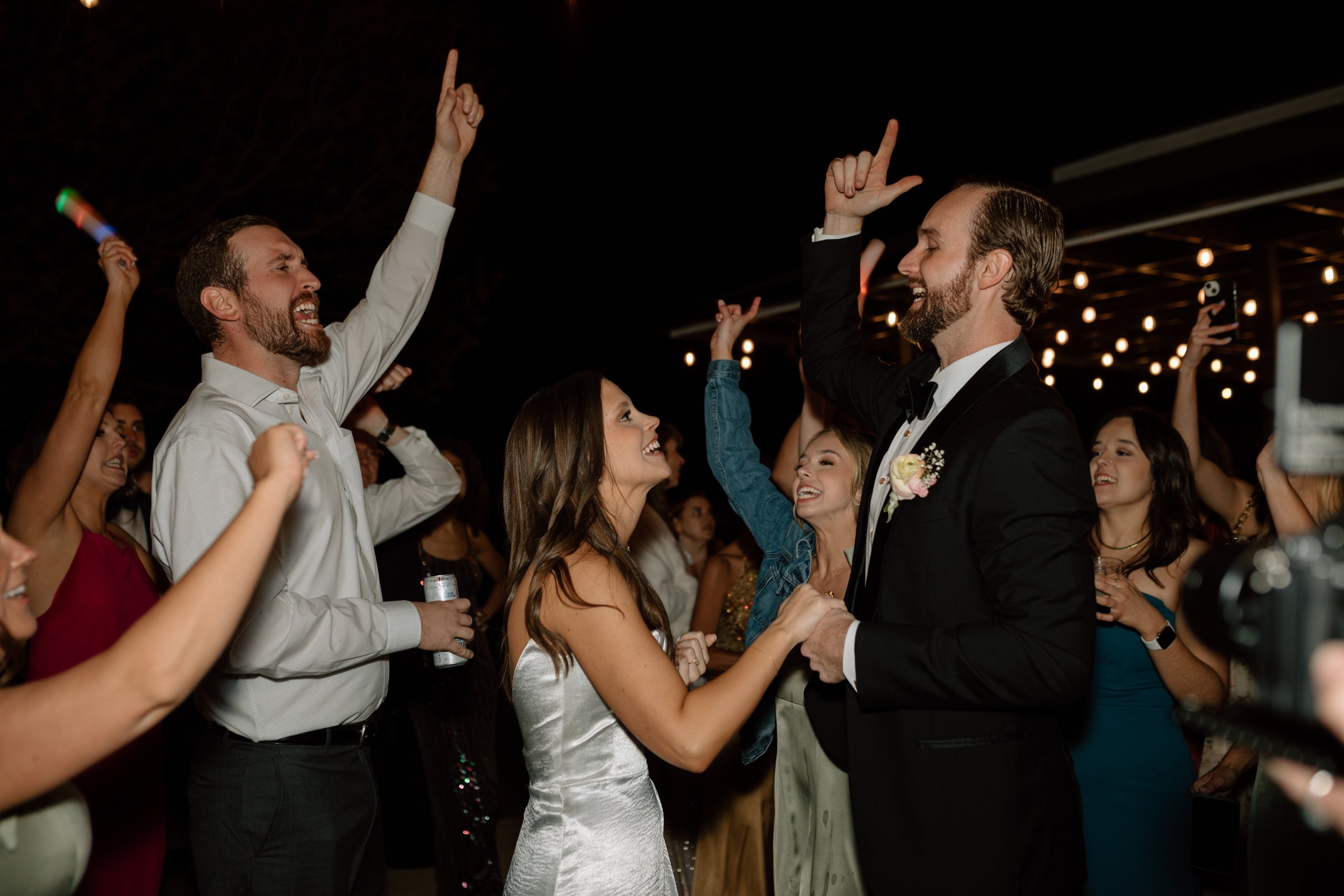 TexasSpringWedding__TheEmersonVenue-Hunter+Io—JennaMurrayPhotography,jennamurrayphoto.jpg-1287.jpg