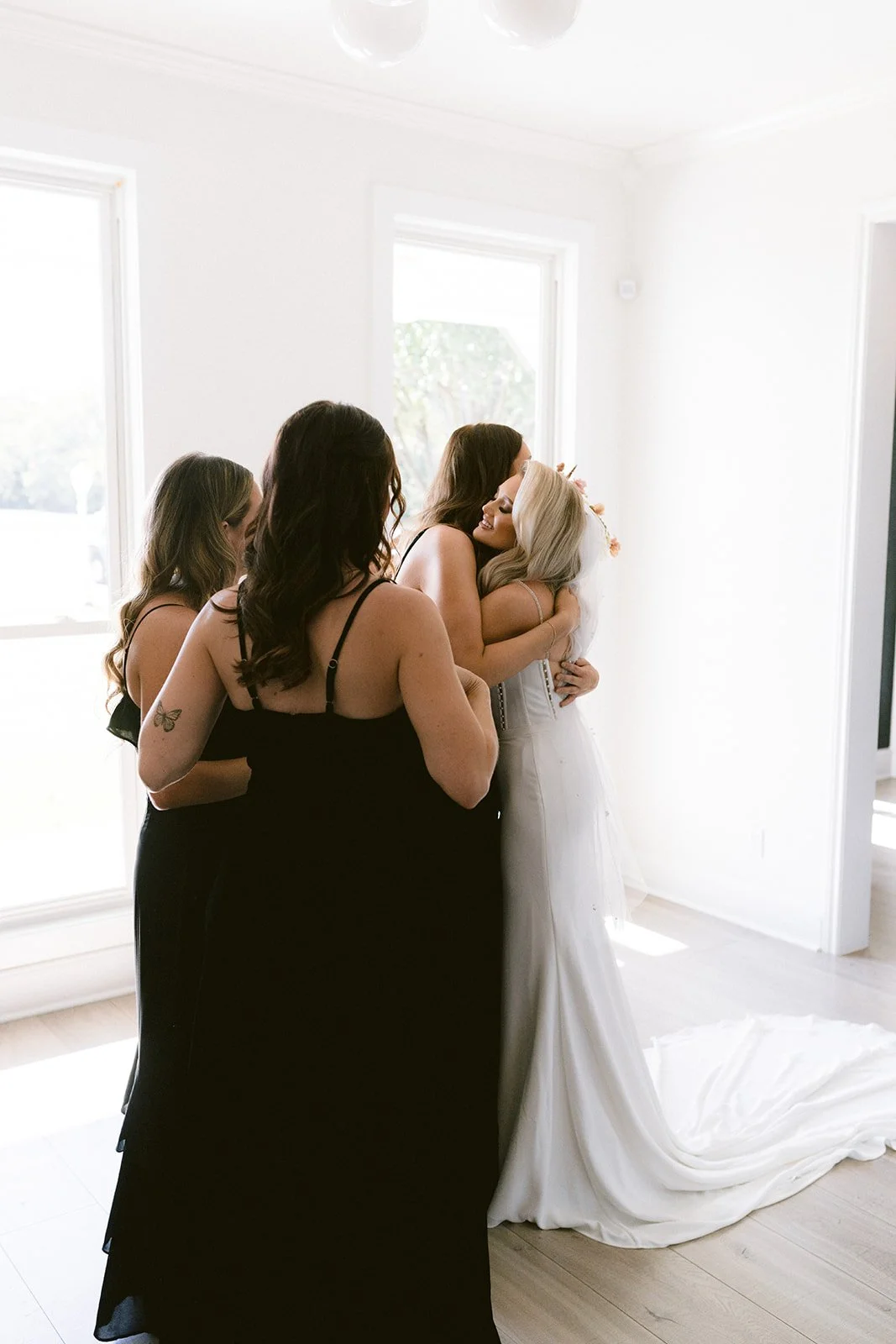 02 - Bridal Prep-73.jpg