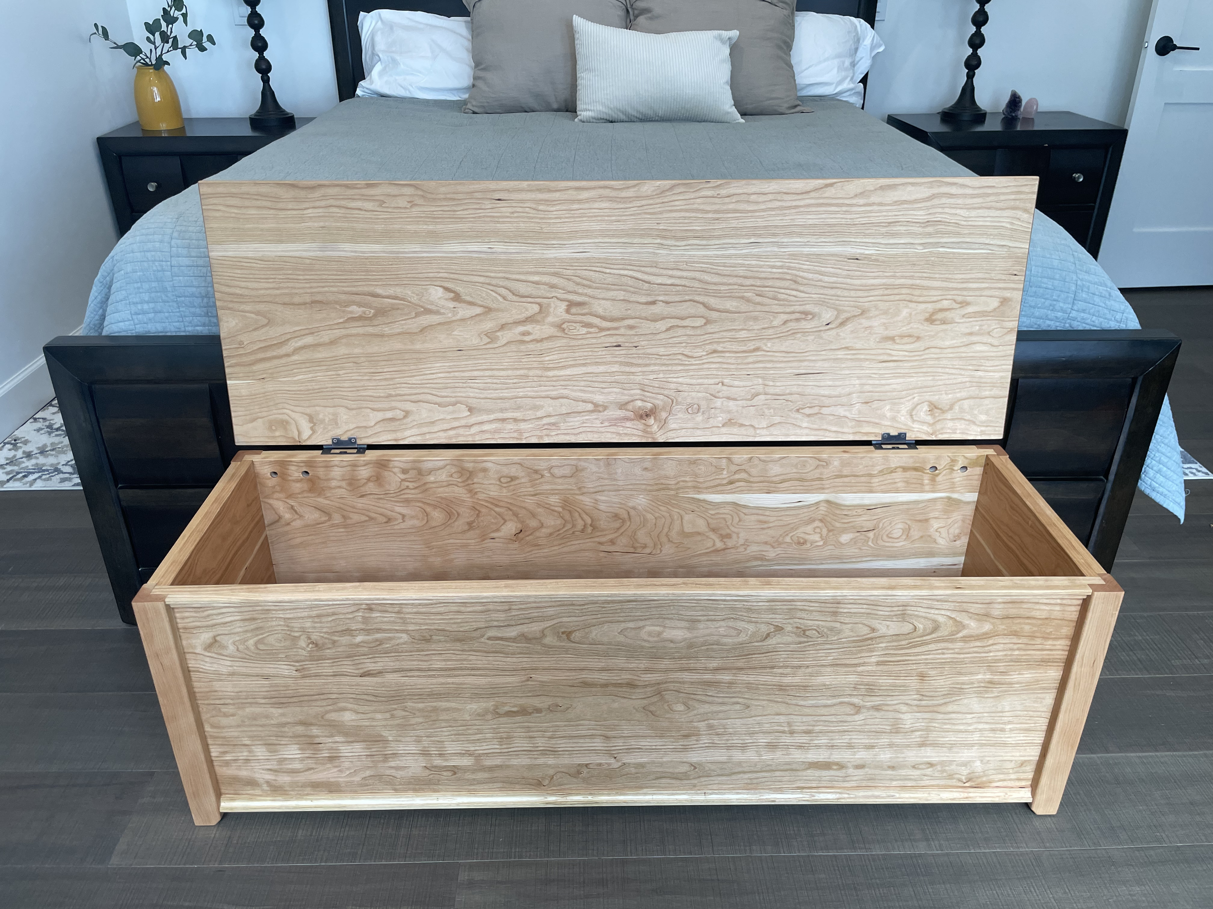 Cherry chest 2.png