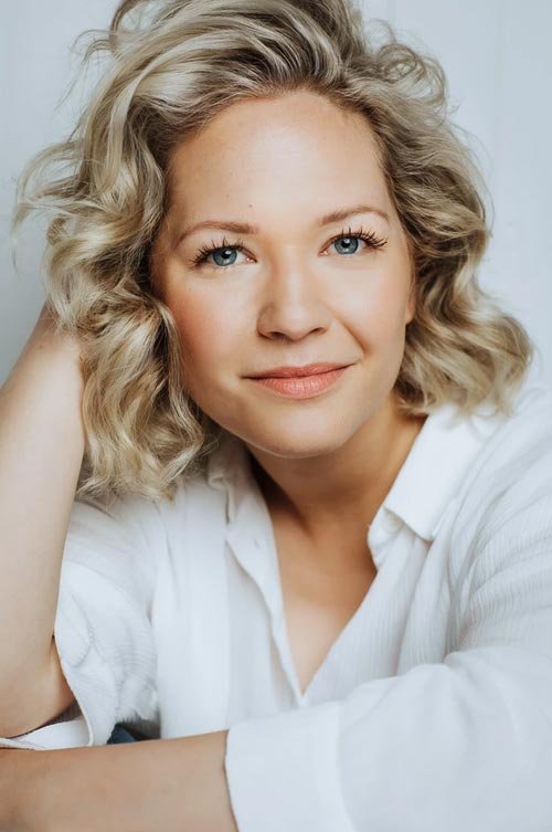 Headshot & Portrait Hair and Makeup