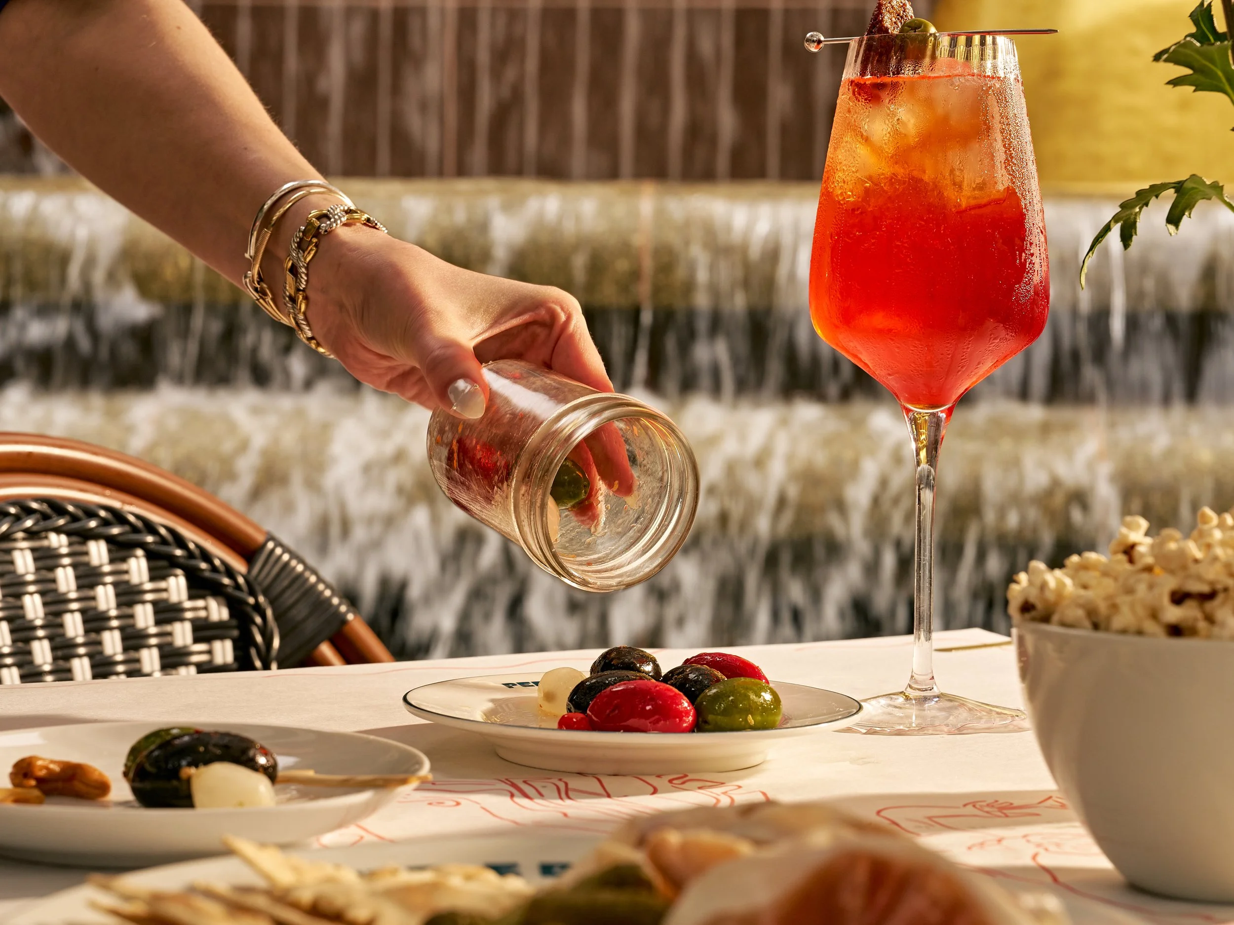 20260521_Pebble-Bar-Rink_014.jpg