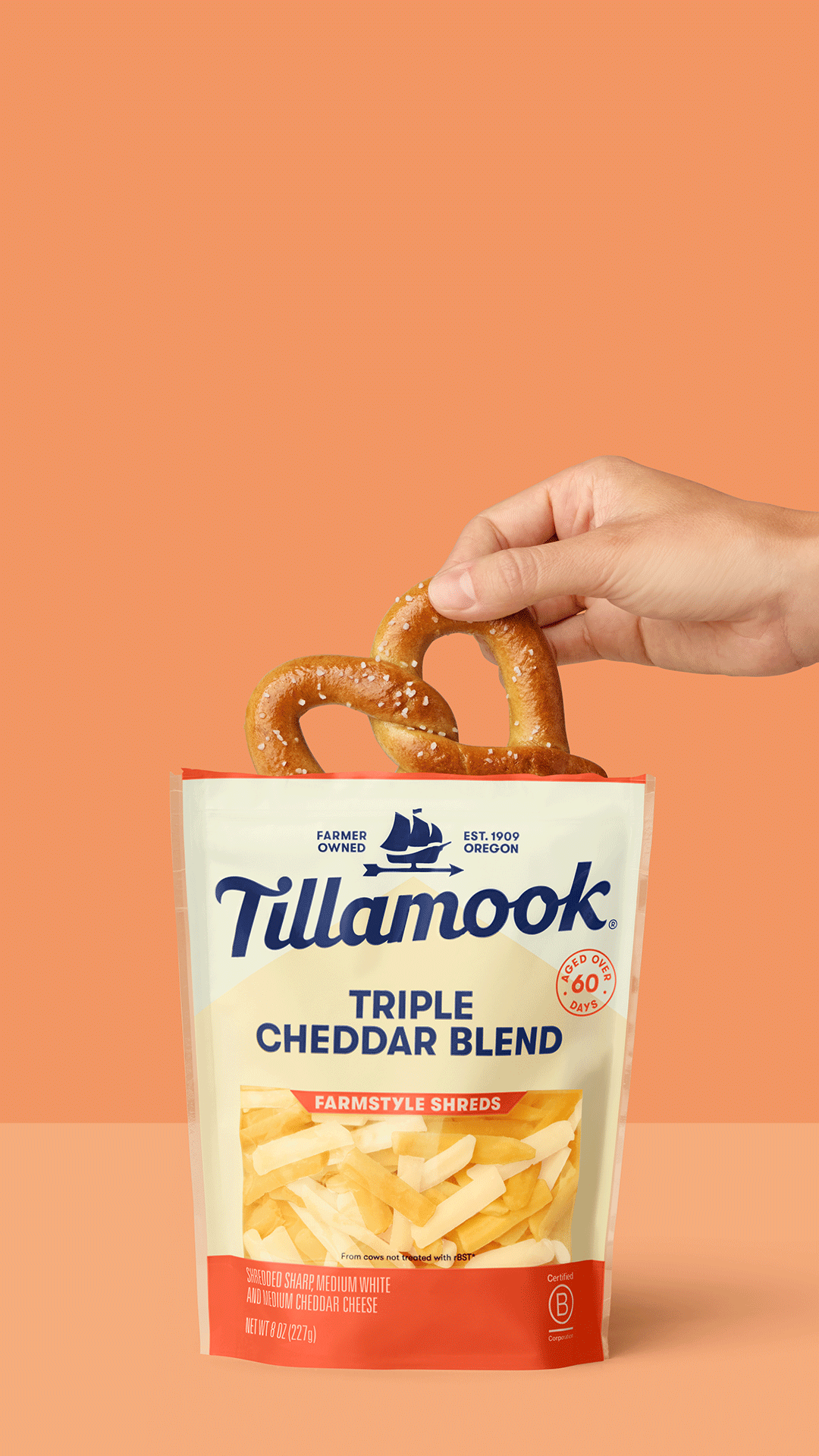 BDQ125_Shred_Farm_8oz_TripChdBlnd_PrtzlPull_Pack_02.gif