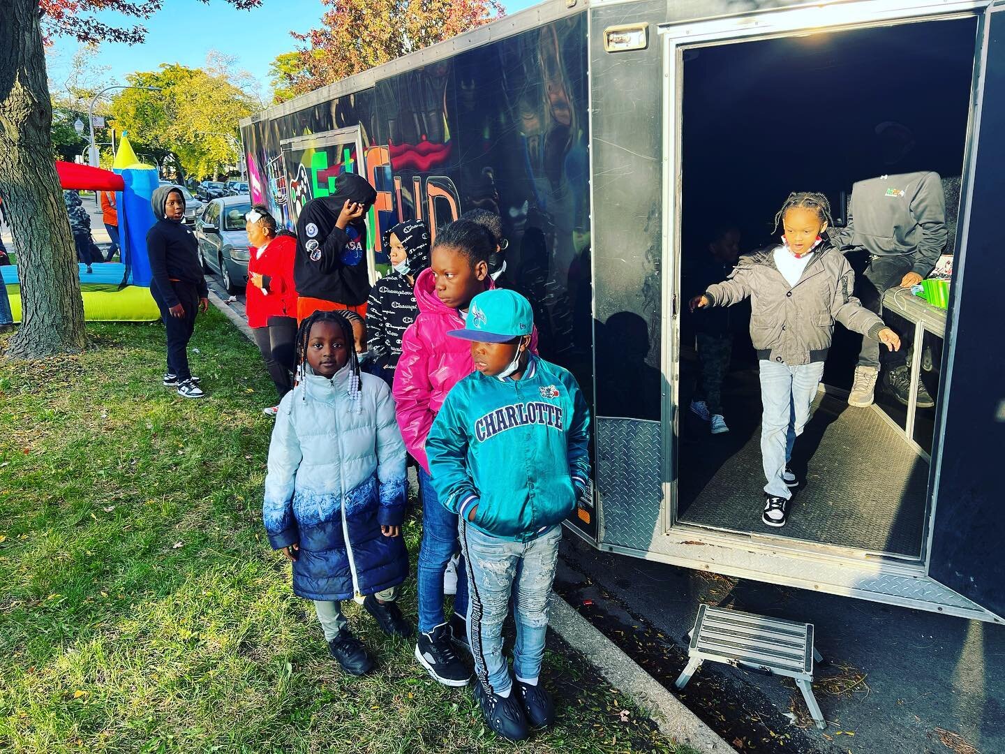 #FabFunGameTrucks on the Westside at the annual Community Halloween party with Roman. #safe #kids #halloween #party #westside #chicago #family #event