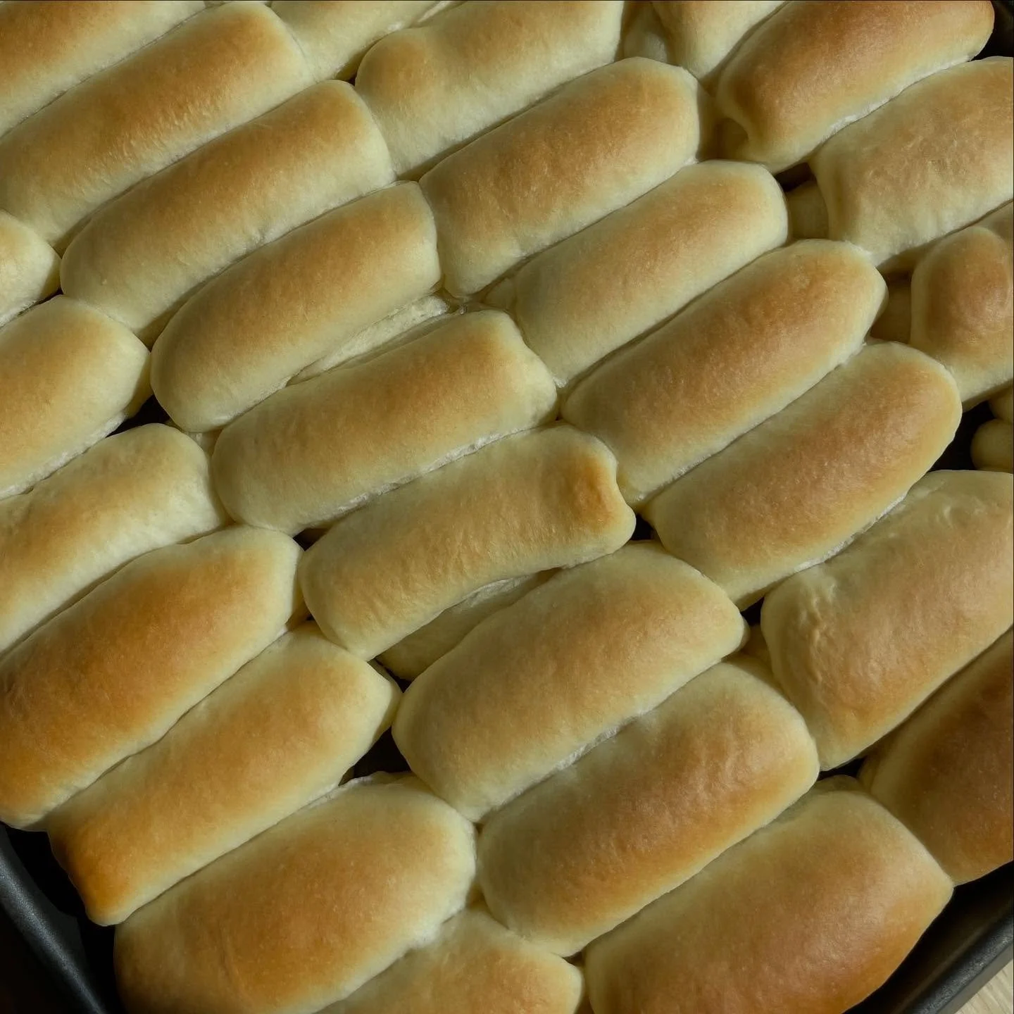 Soft, fluffy, &amp; of course buttery 🧈🥐 butttta rolls 🥰😏 your newest addiction!