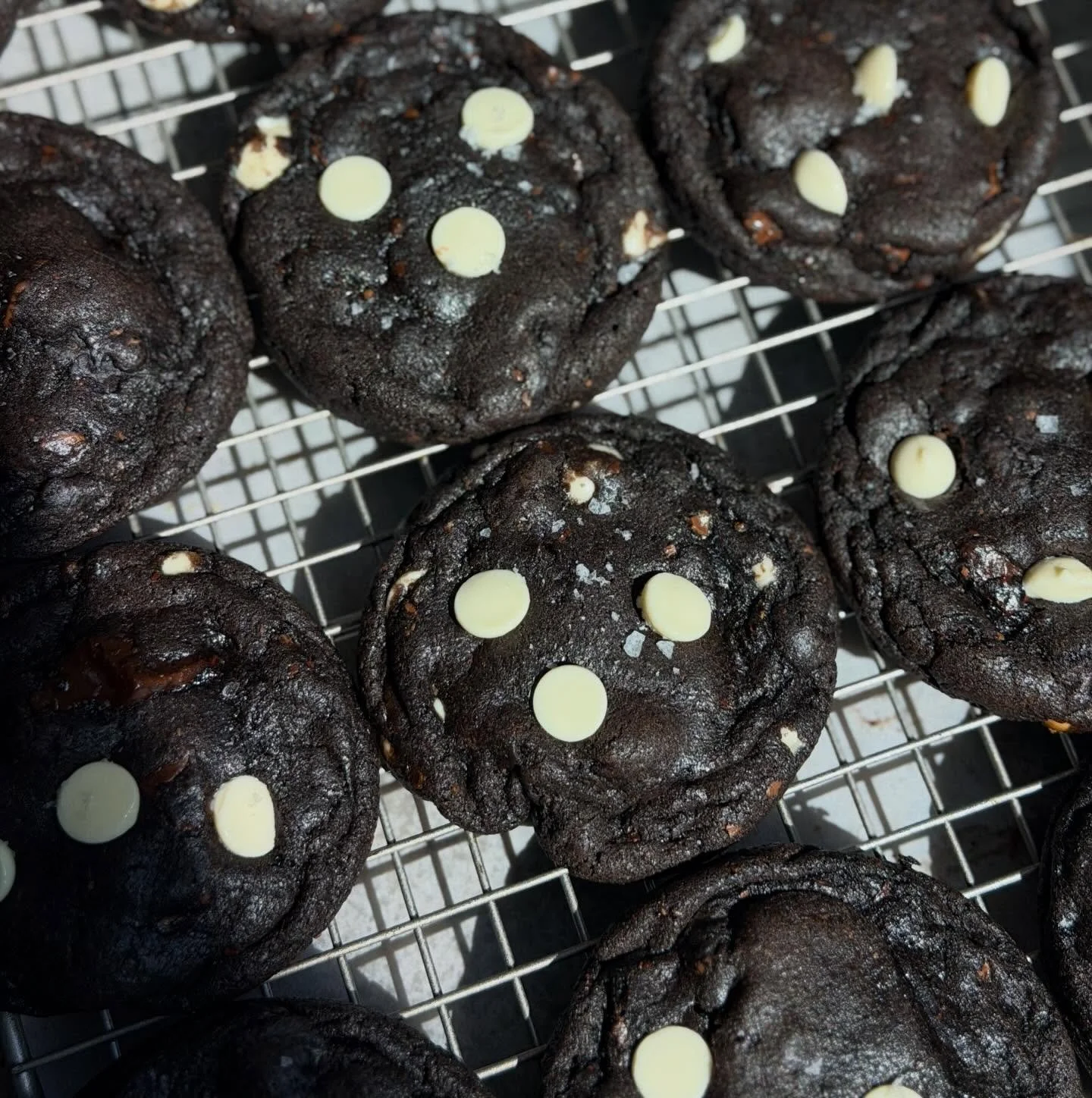 Oreo everything >>> 🍪

available tomorrow @barkadafestival 🖤