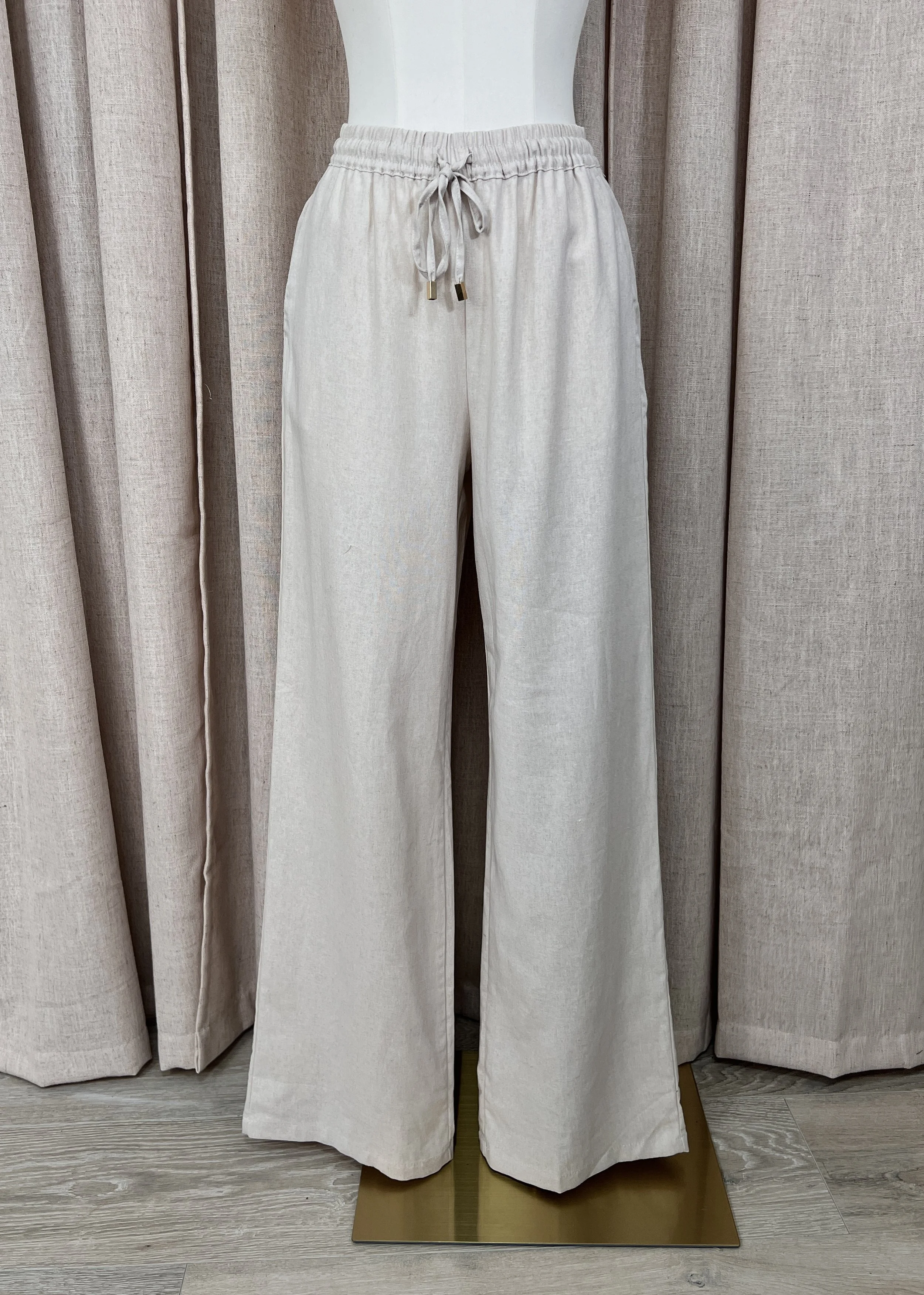 Linen pants - natural front.jpg