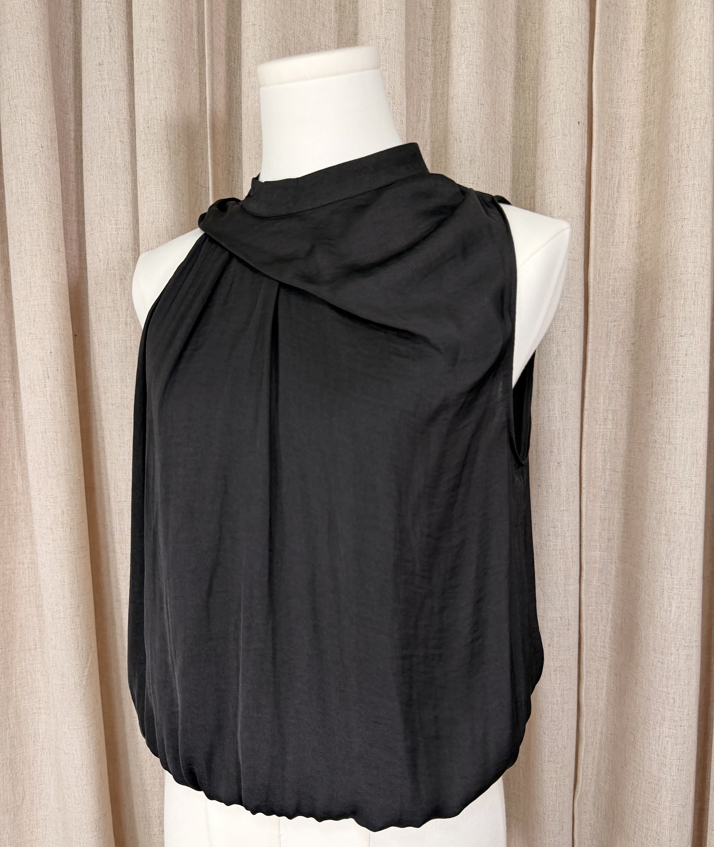 Kris T - blk side.jpg