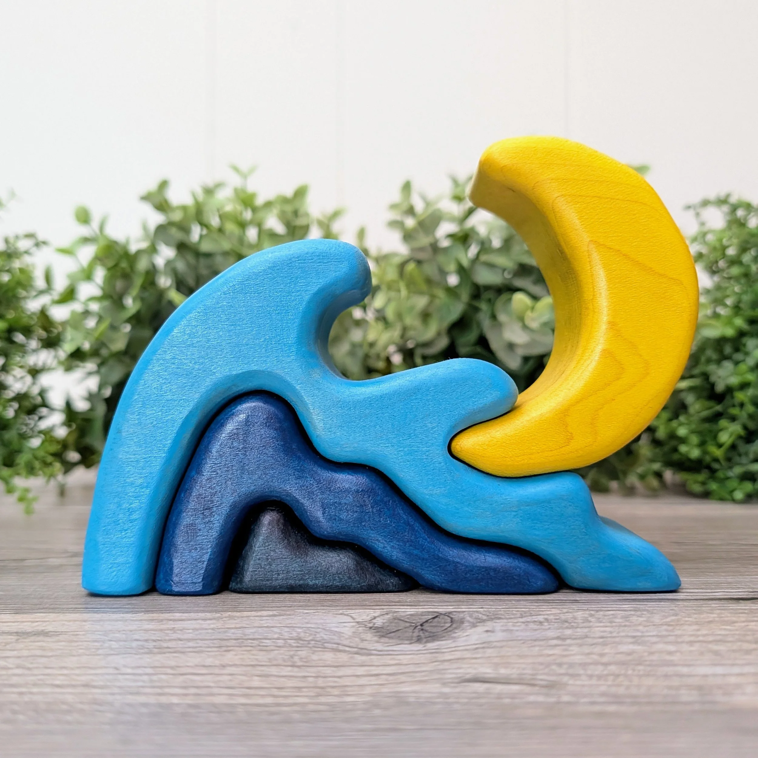 Wave Stacker with Moon