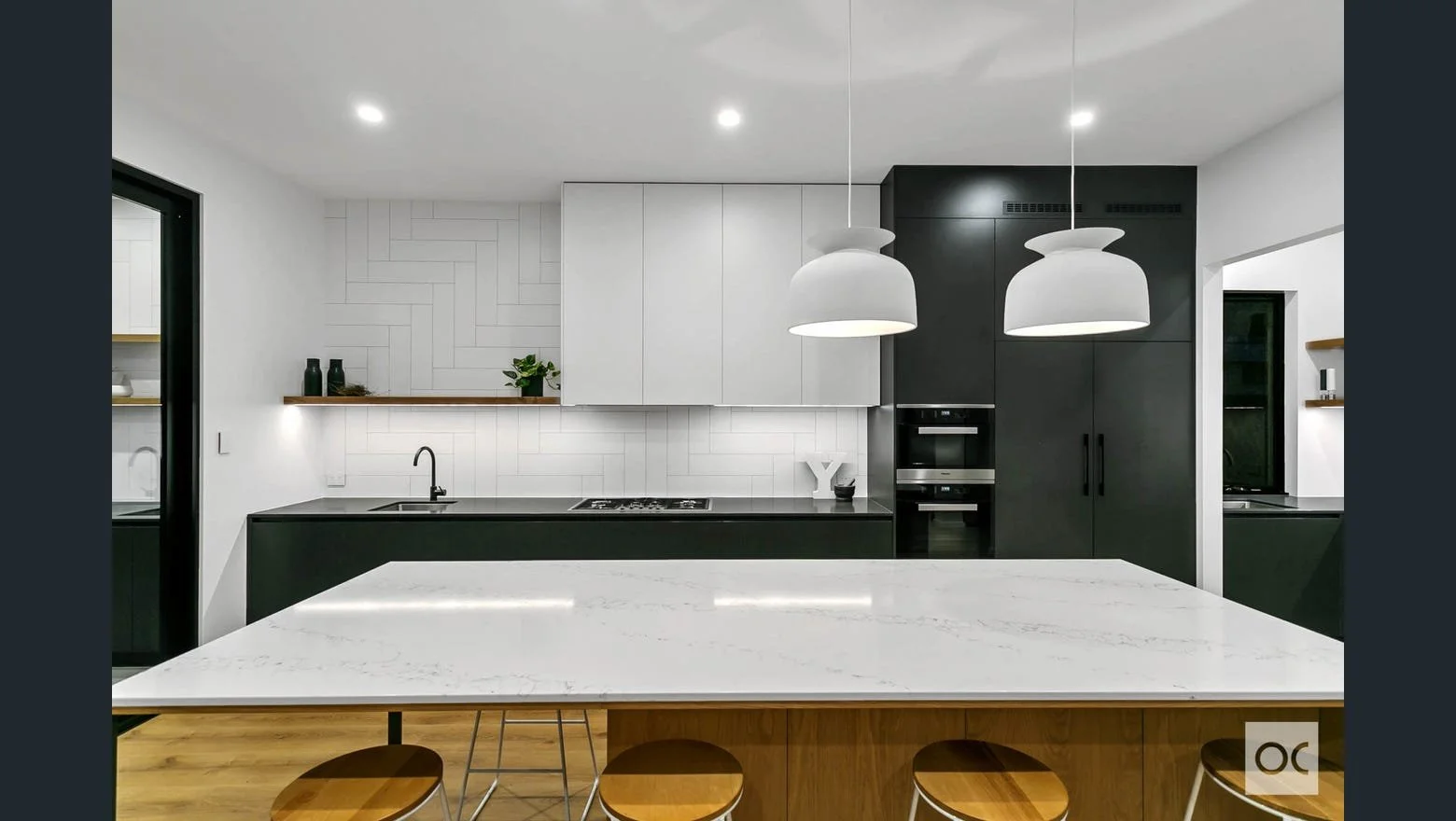 Kitchen 4.jpg